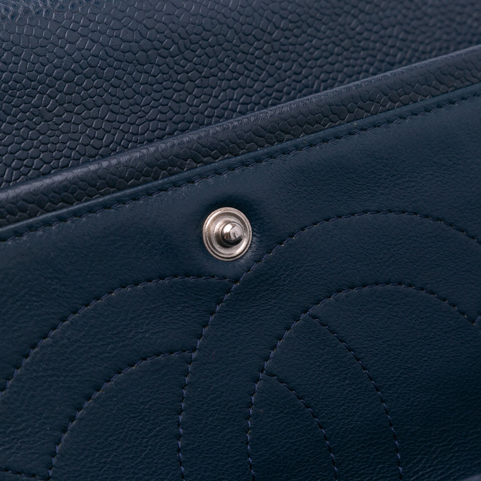 Chanel Jumbo Classic Caviar Double Flap - image 11