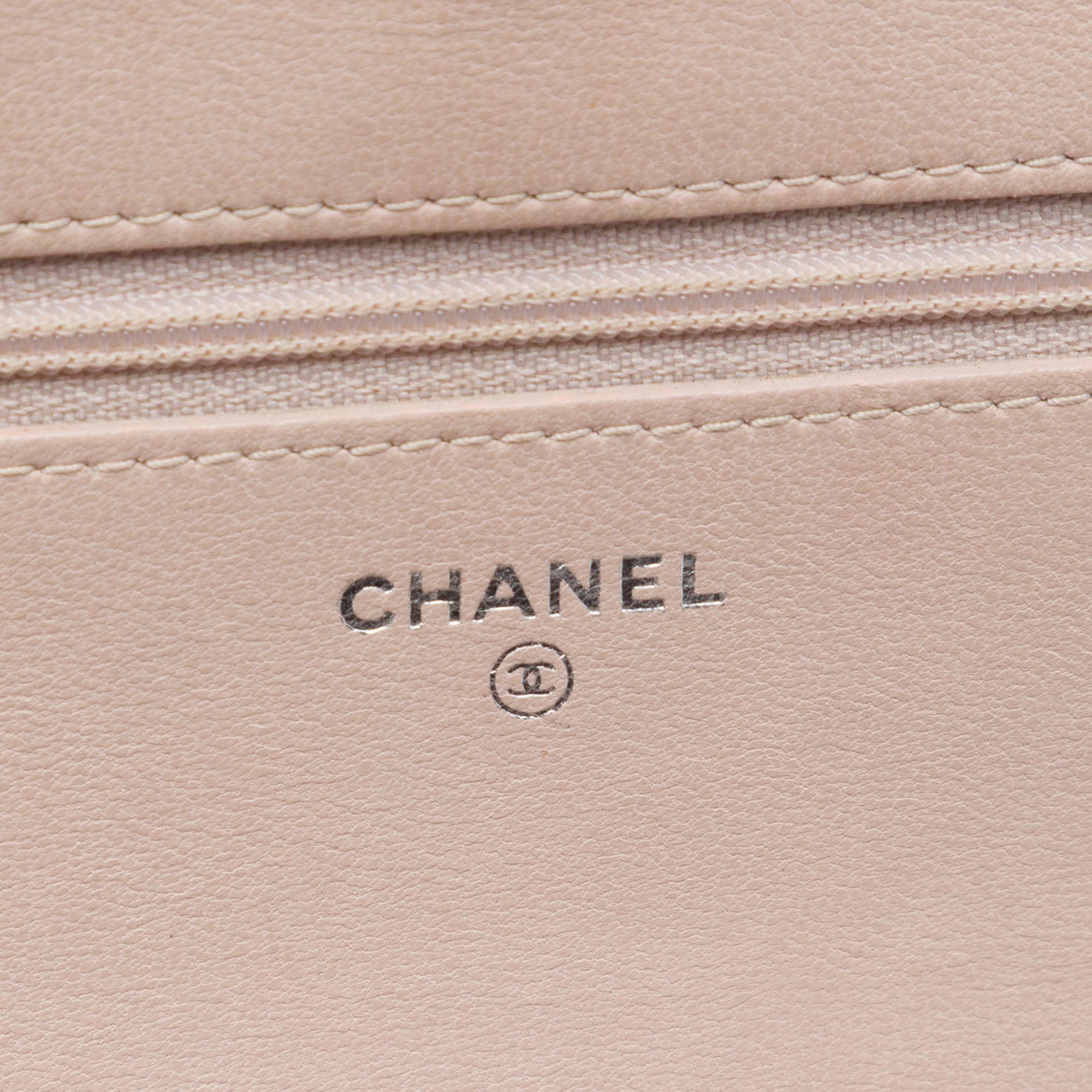 Chanel CC Quilted Lambskin Diamond Wallet On Chain - image 5