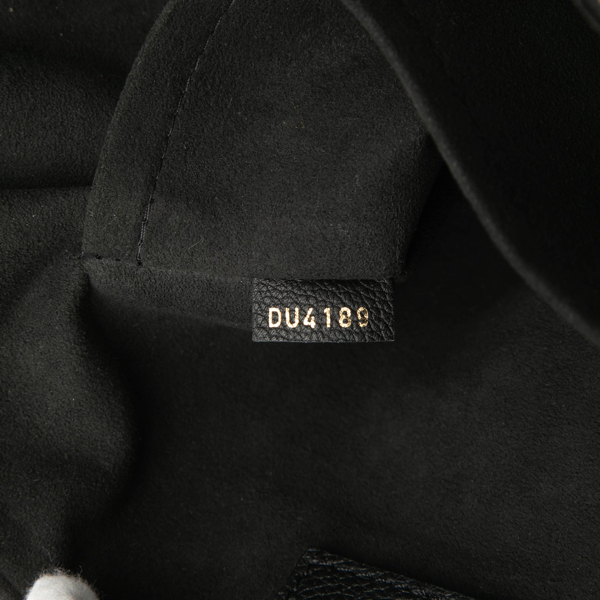 Louis Vuitton Damier Ebene Riverside - image 6