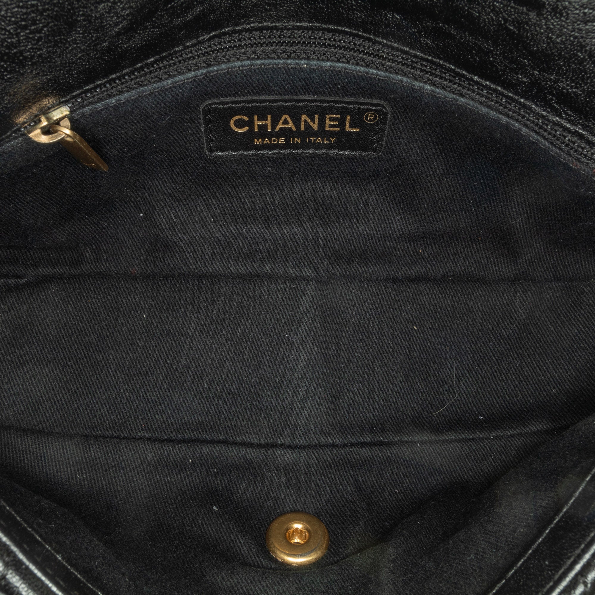 Chanel Small Chevron Wrinkled Calfskin Medallion Charm Surpique Flap - image 4