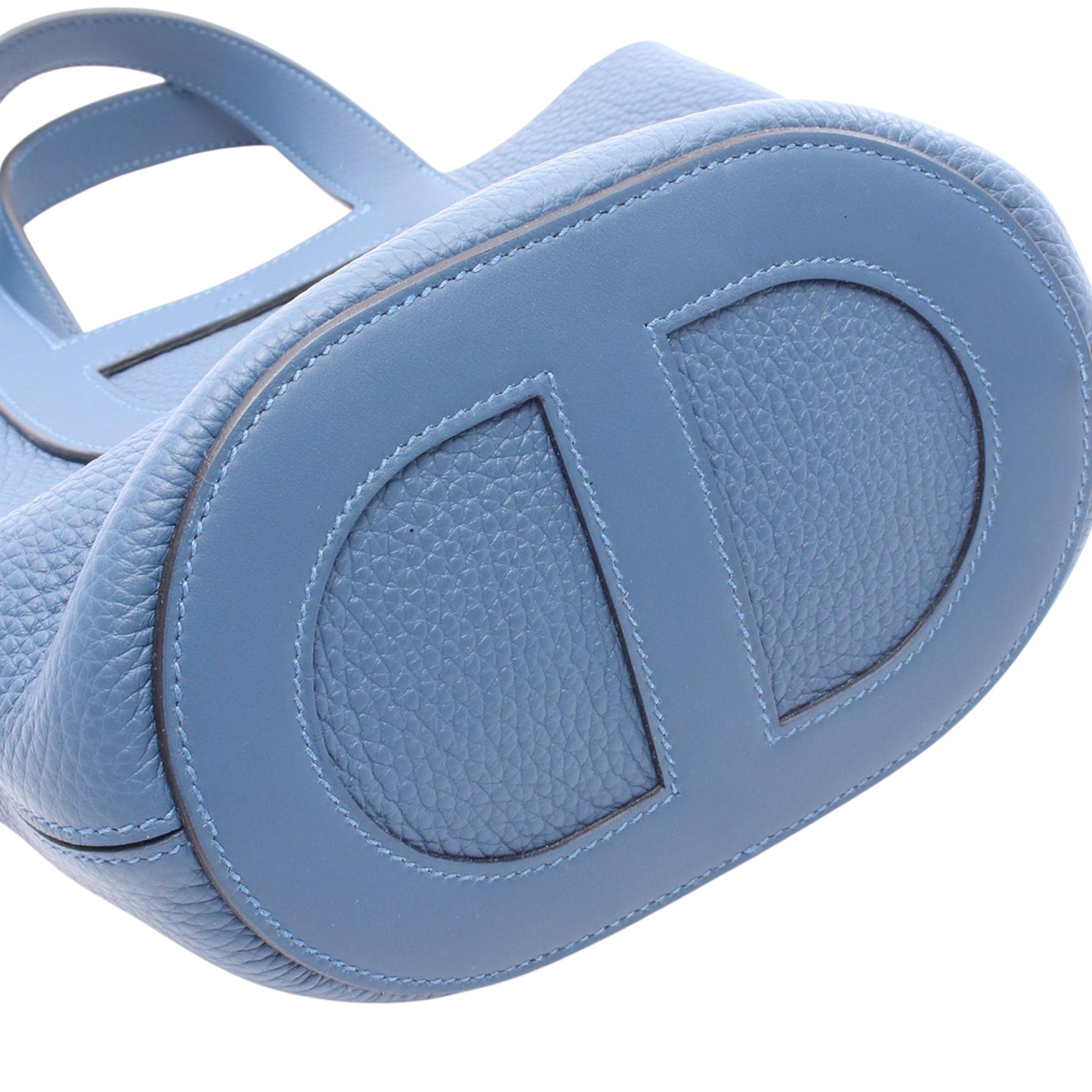 Hermès Clemence and Swift In The Loop 18 - image 3
