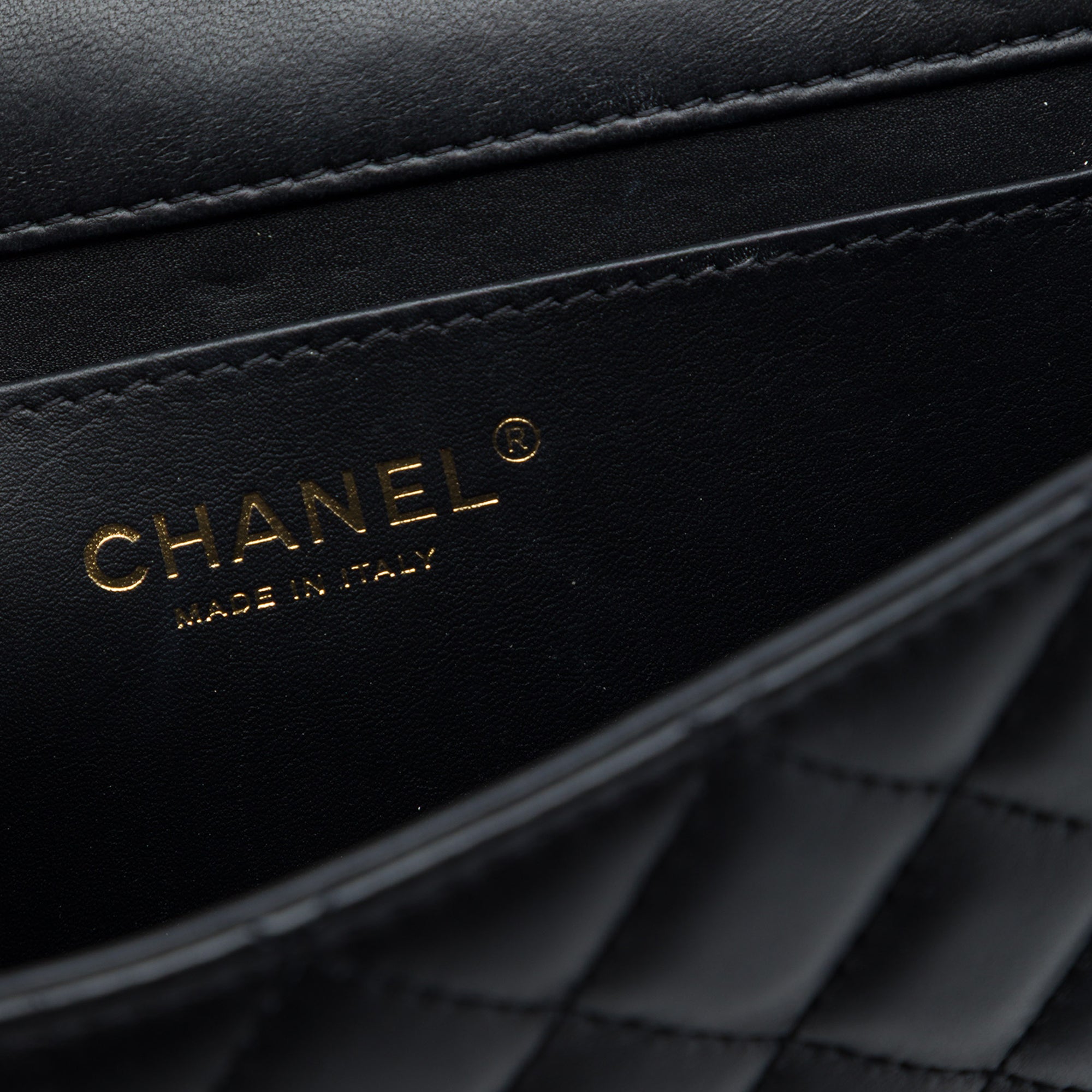 Chanel CC Quilted Lambskin Fantasy Pearl Single Flap - image 5