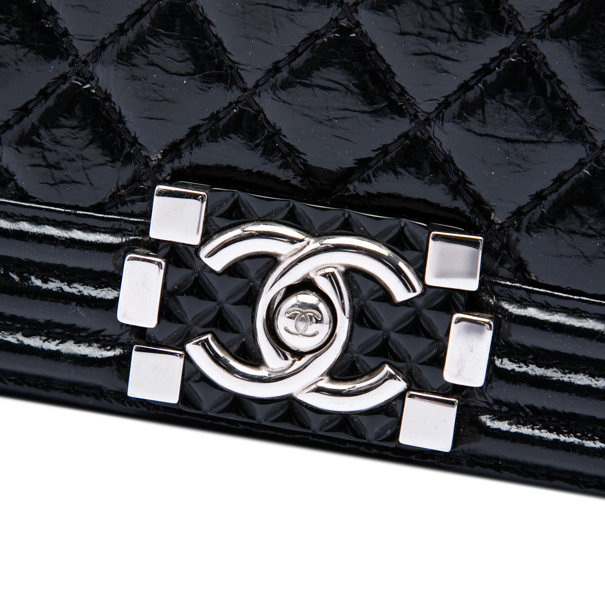 Chanel Small Quilted Crinkled Patent Boy Flap - image 5