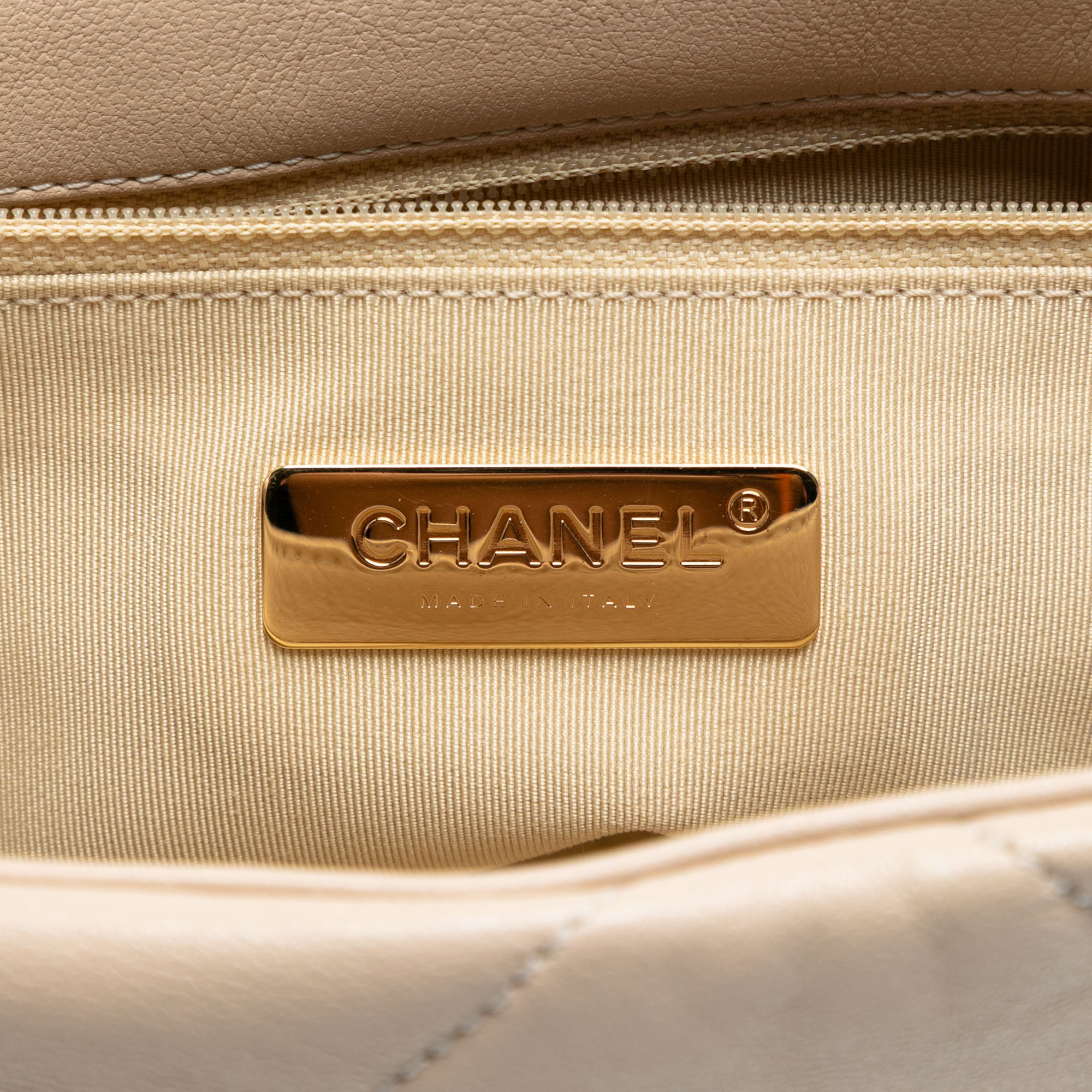 Chanel Medium Lambskin 19 Flap - image 5