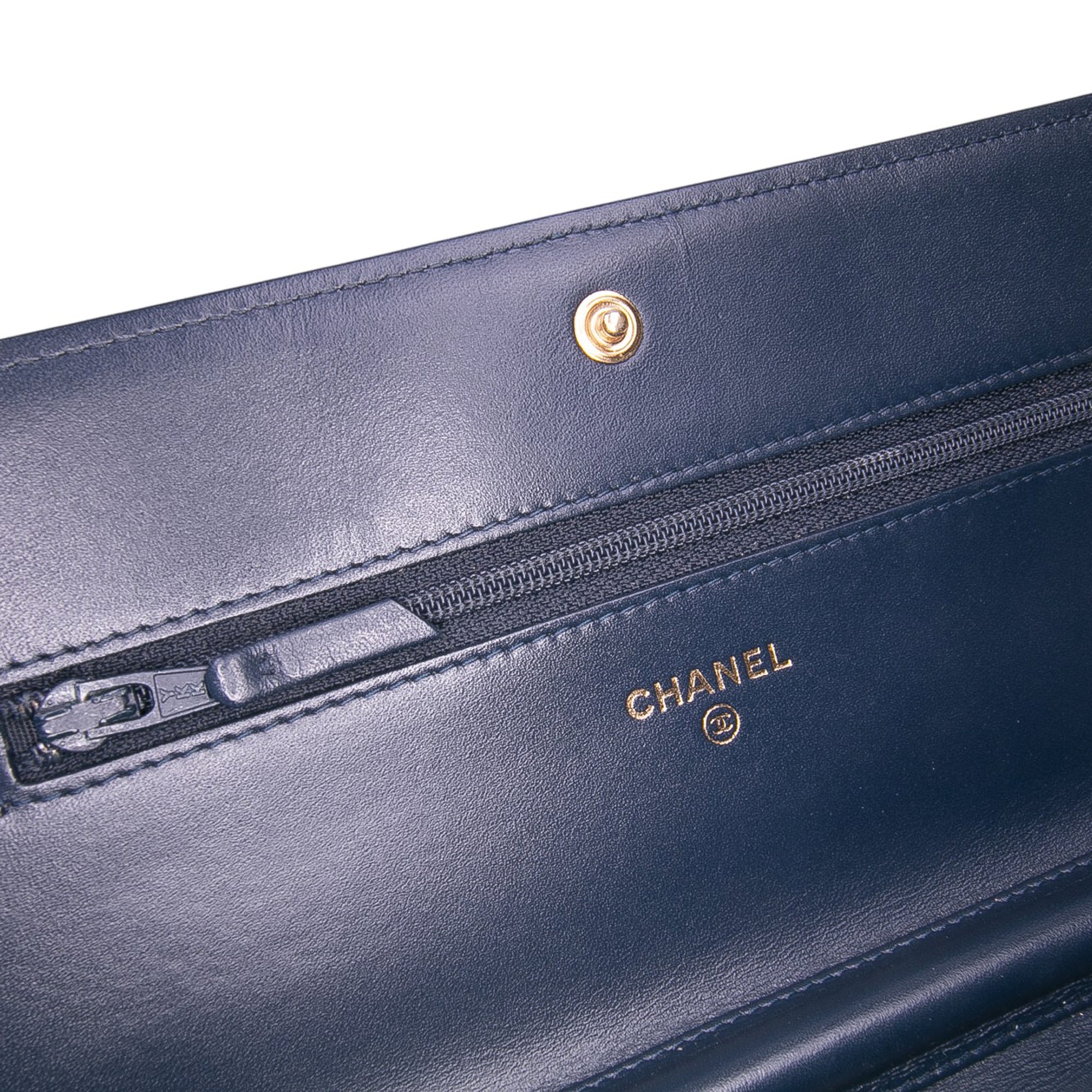 Chanel Quilted Lambskin Boy Wallet On Chain - image 7