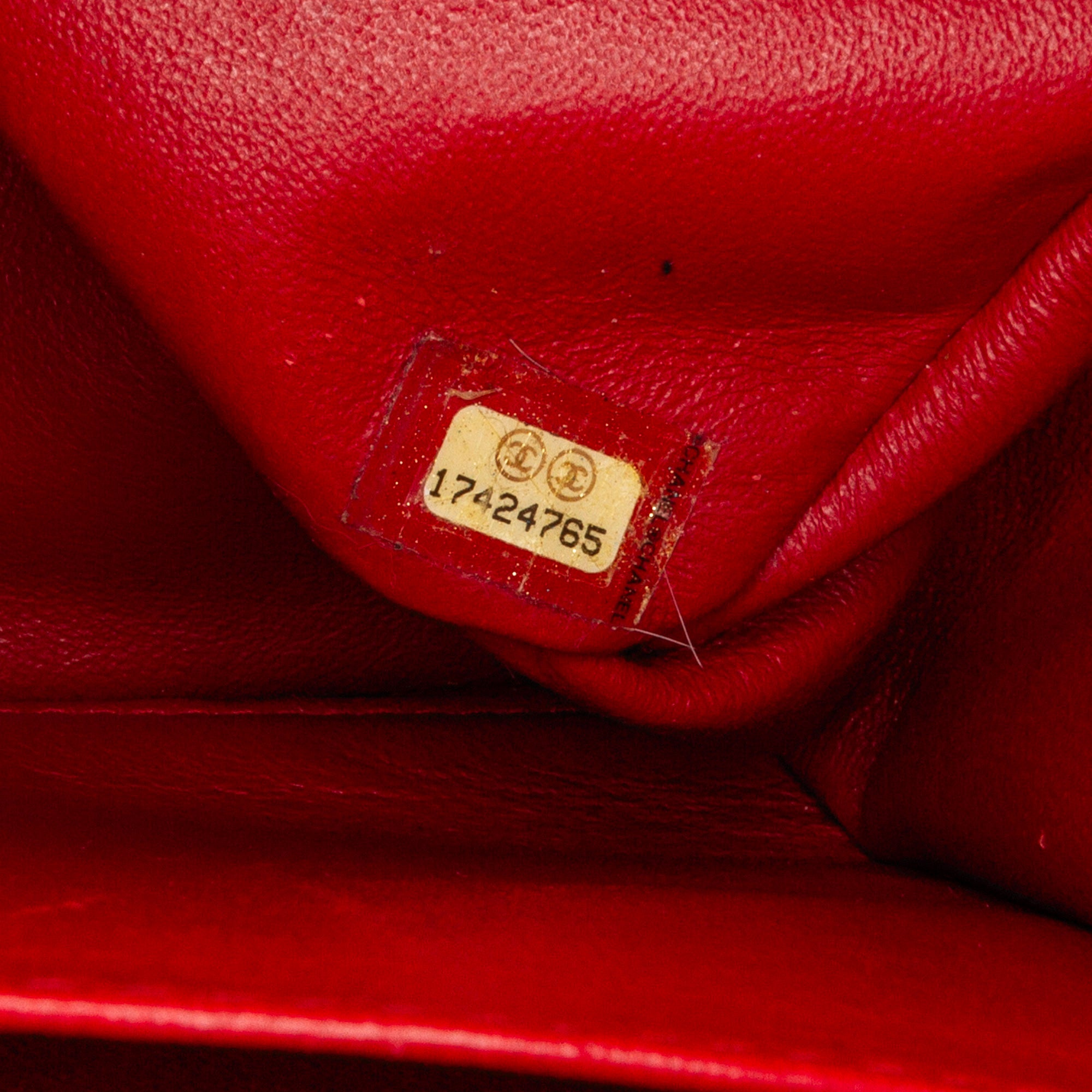 Chanel Maxi Classic Lambskin Double Flap - image 9
