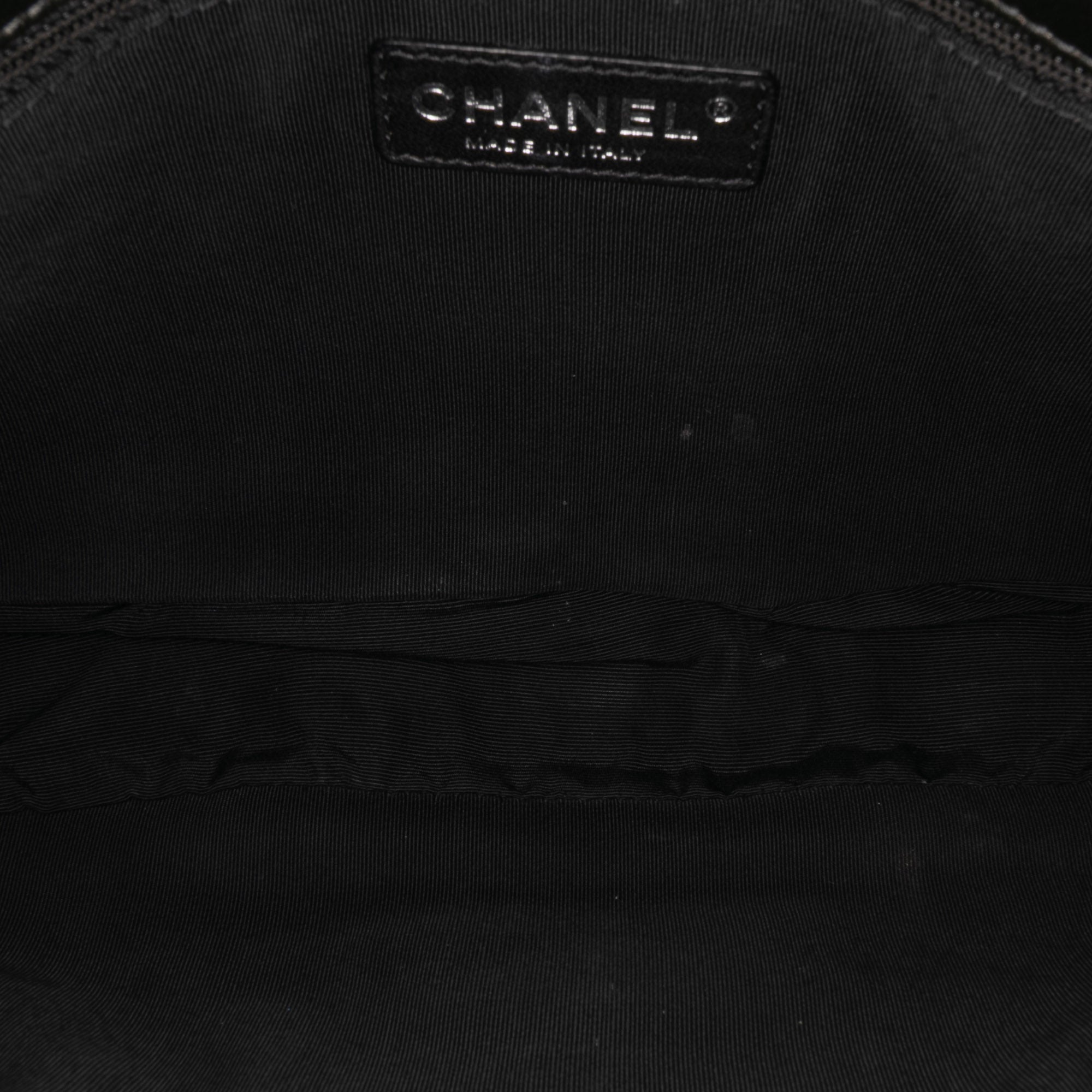 Chanel Medium Quilted Metallic Aged Calfskin Chain Me Flap - image 4