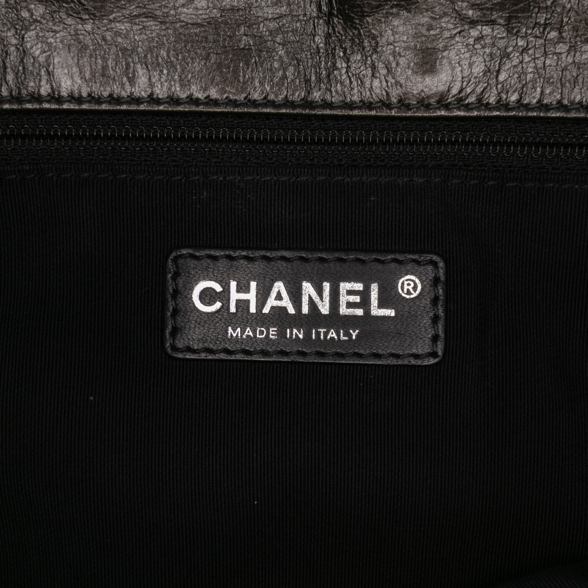 Chanel Medium Quilted Metallic Aged Calfskin Chain Me Flap - image 5