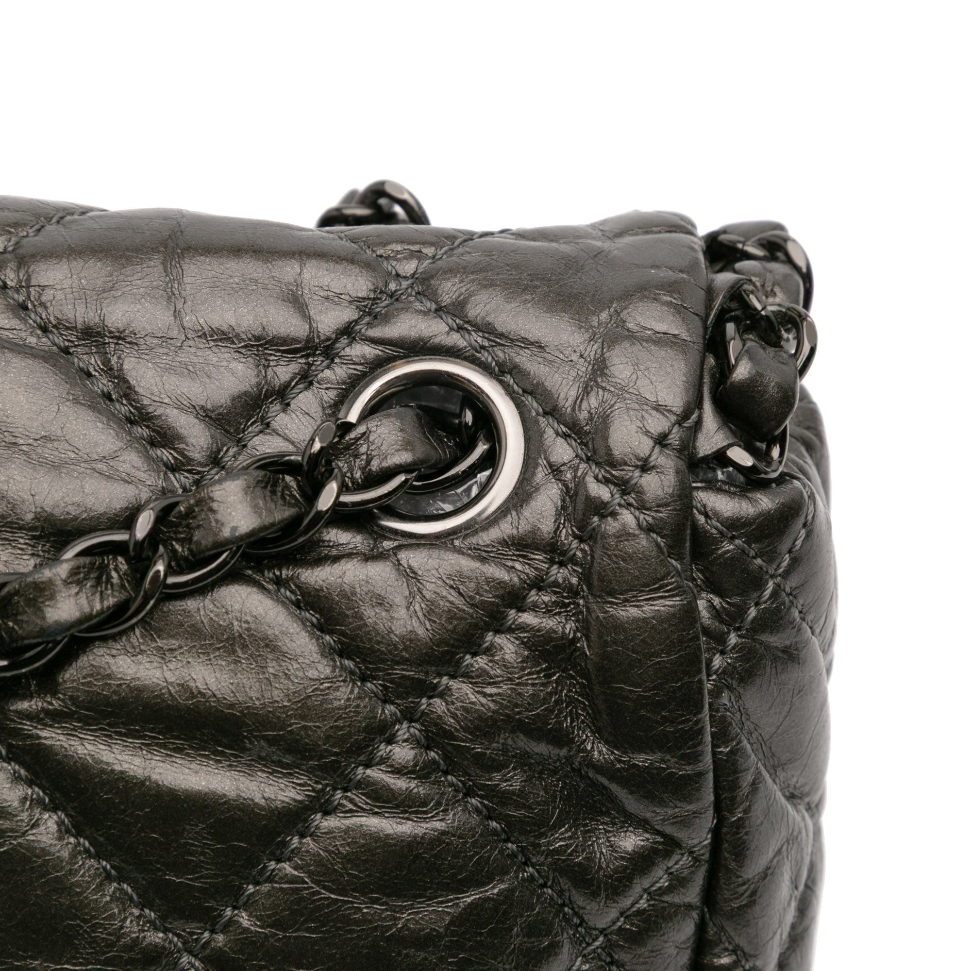 Chanel Medium Quilted Metallic Aged Calfskin Chain Me Flap - image 8