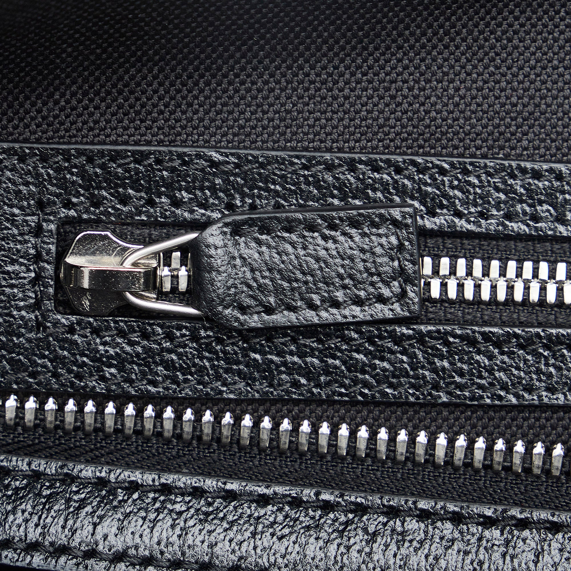 Gucci Small Jumbo GG Canvas Duffle Bag - image 8