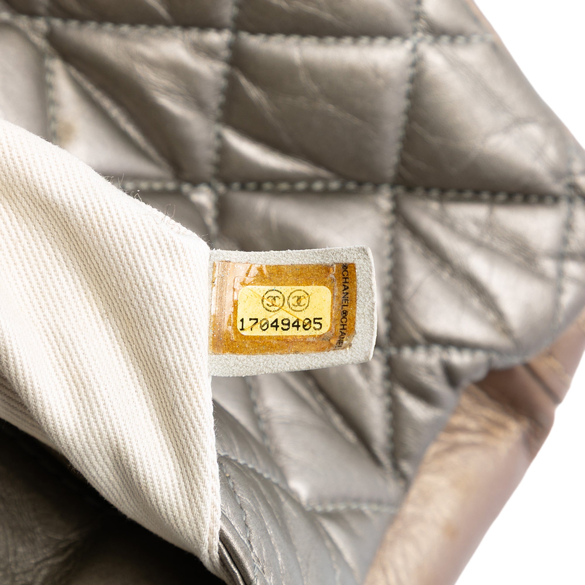 Chanel Small Bicolor Quilted Aged Calfskin Lady Pearly Flap - image 6