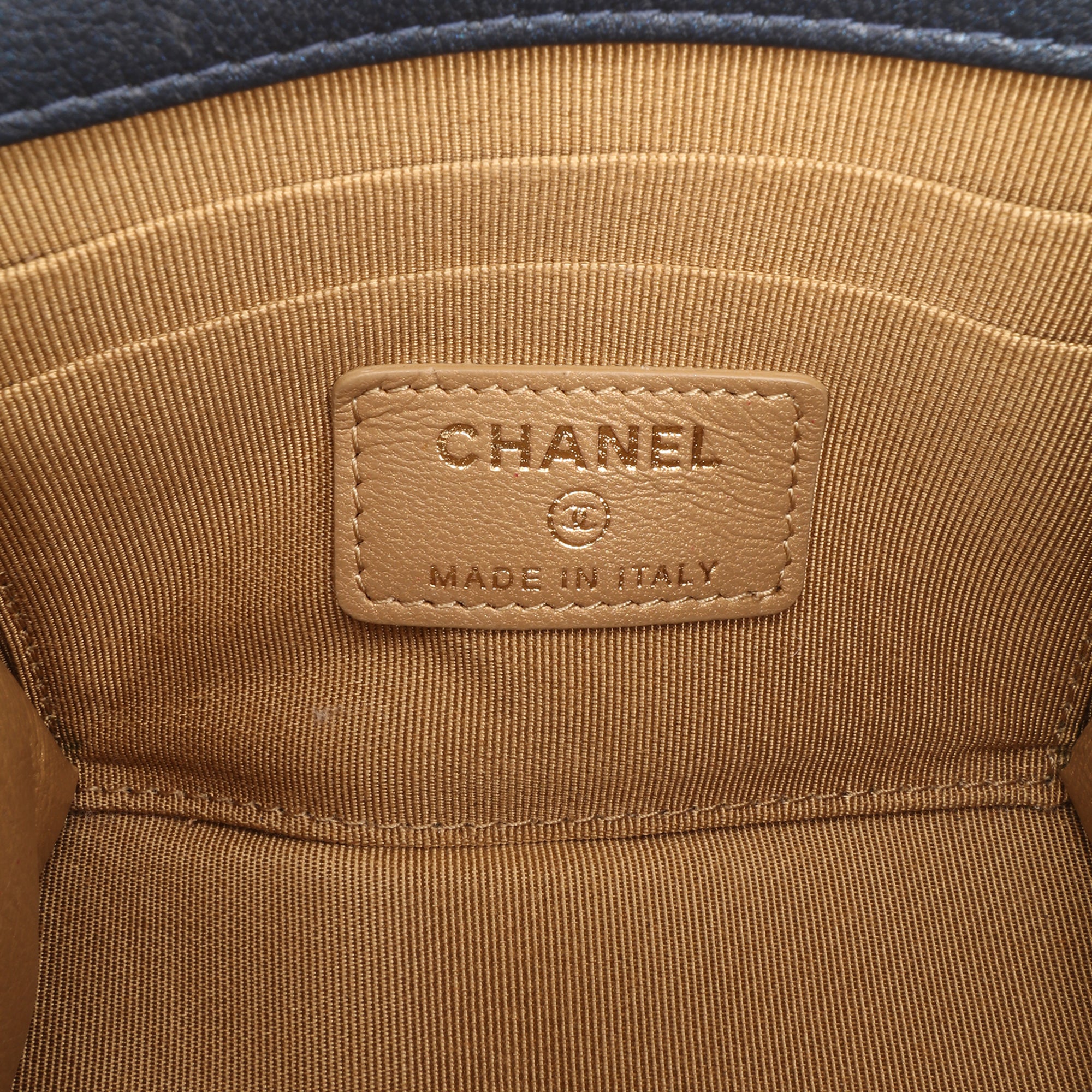 Chanel Mini Goatskin Chic Pearls Clutch On Chain - image 5
