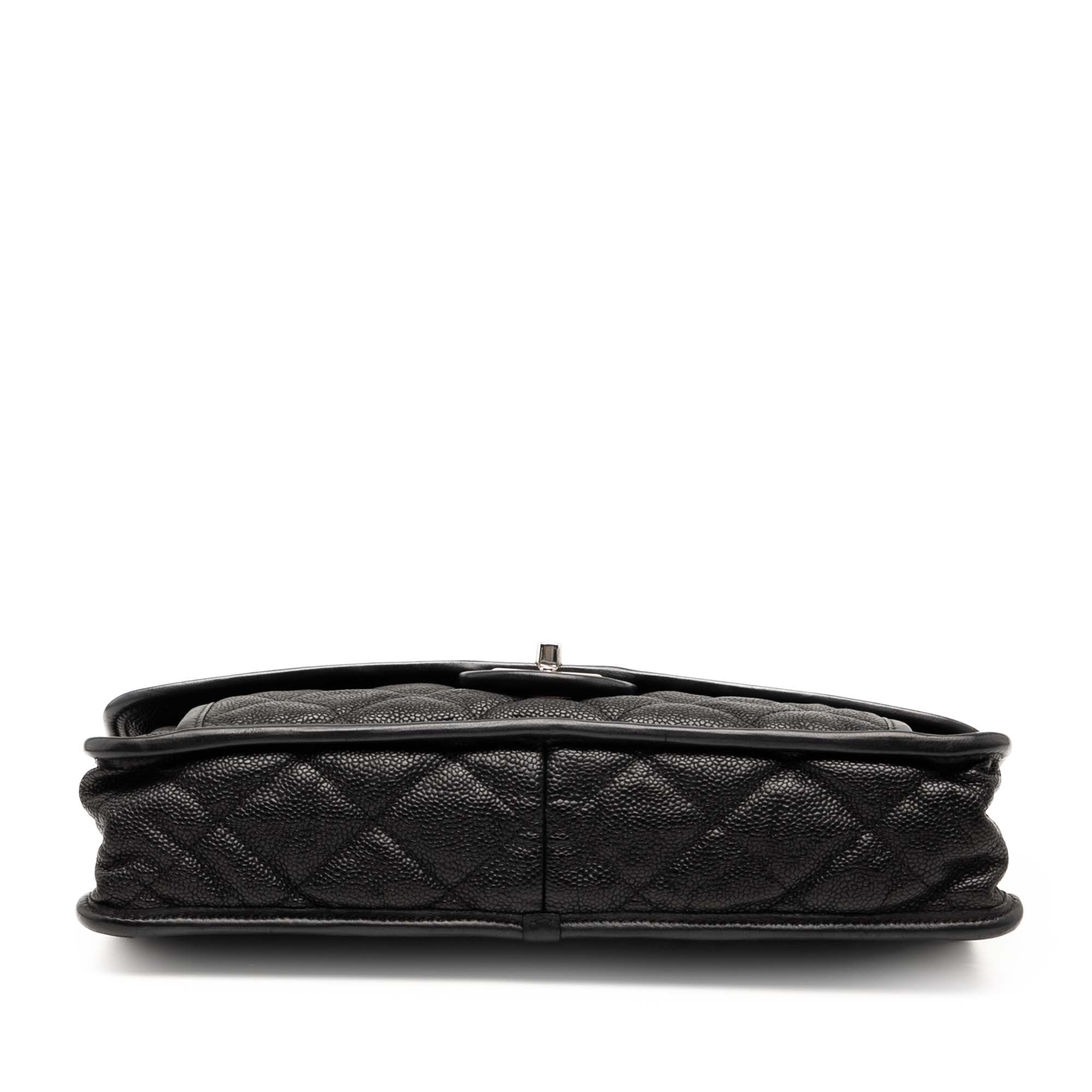 Chanel Medium Caviar French Riviera Flap - image 3