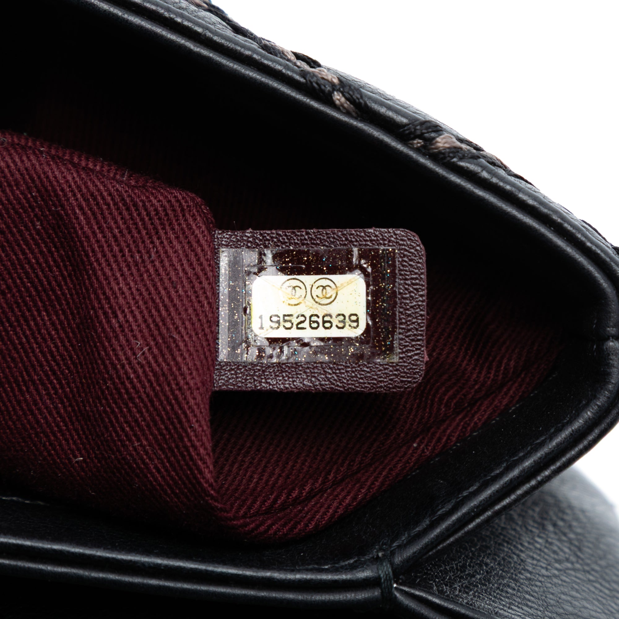 Chanel Paris Dallas Quilted Calfskin Chic Stitch Flap - image 6