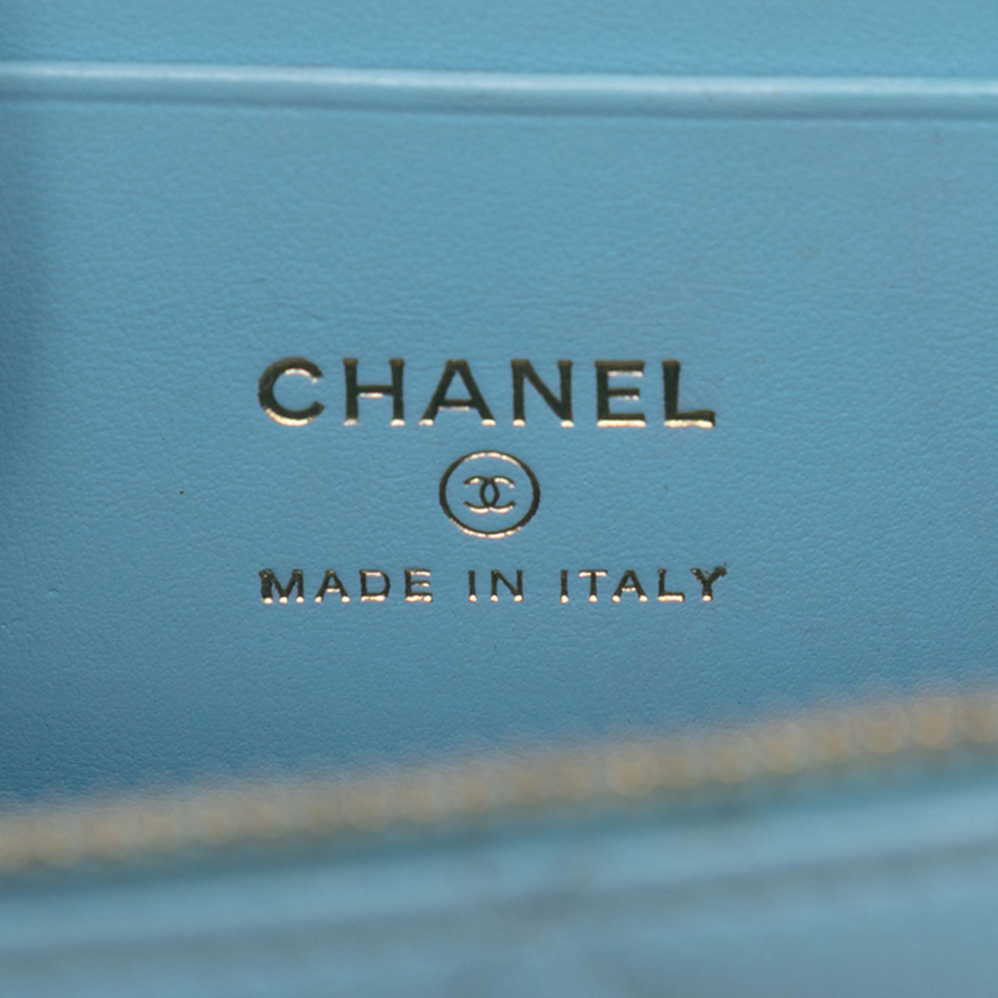 Chanel Caviar Pick Me Up Vanity Case - image 6