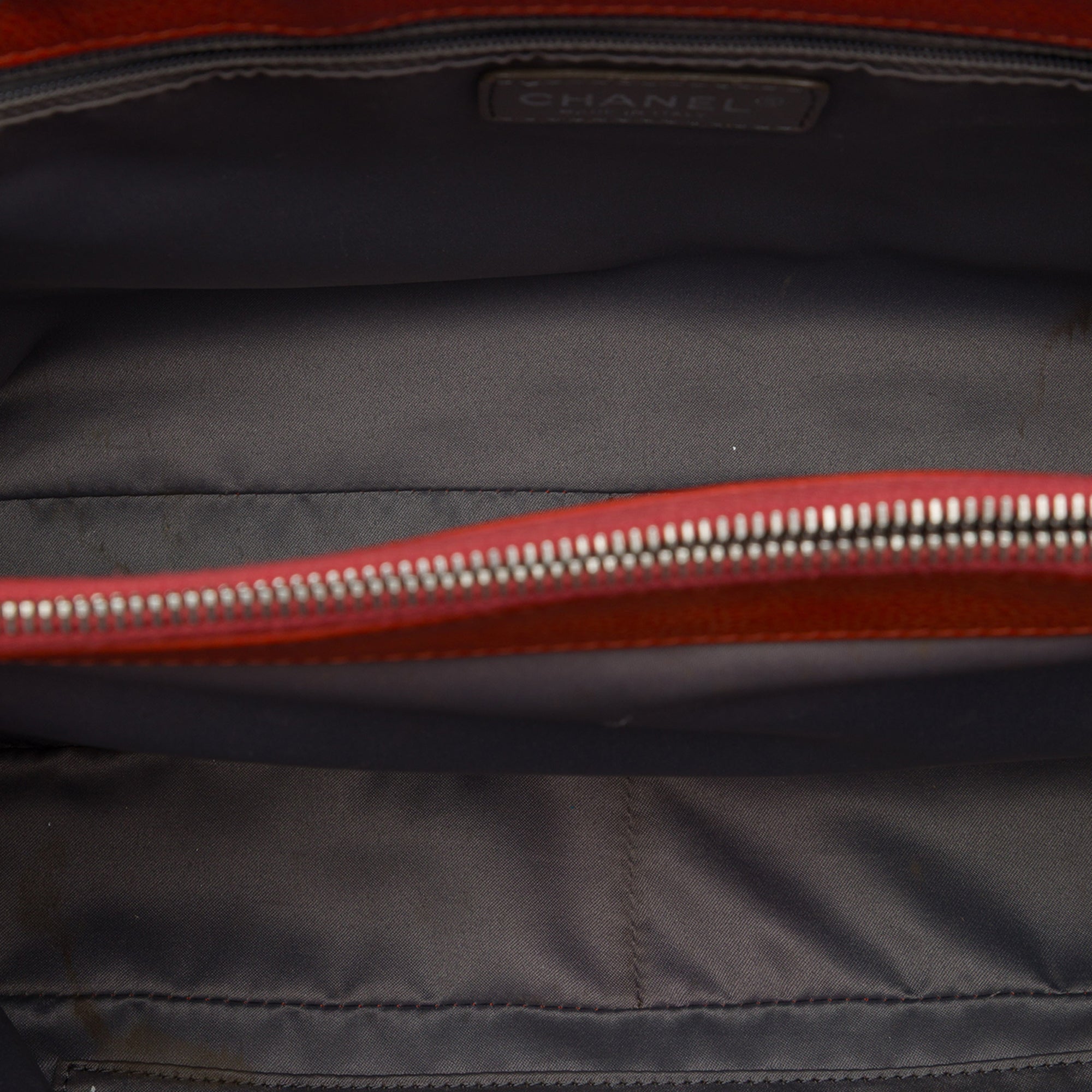 Chanel Caviar Grand Shopping Tote - image 4