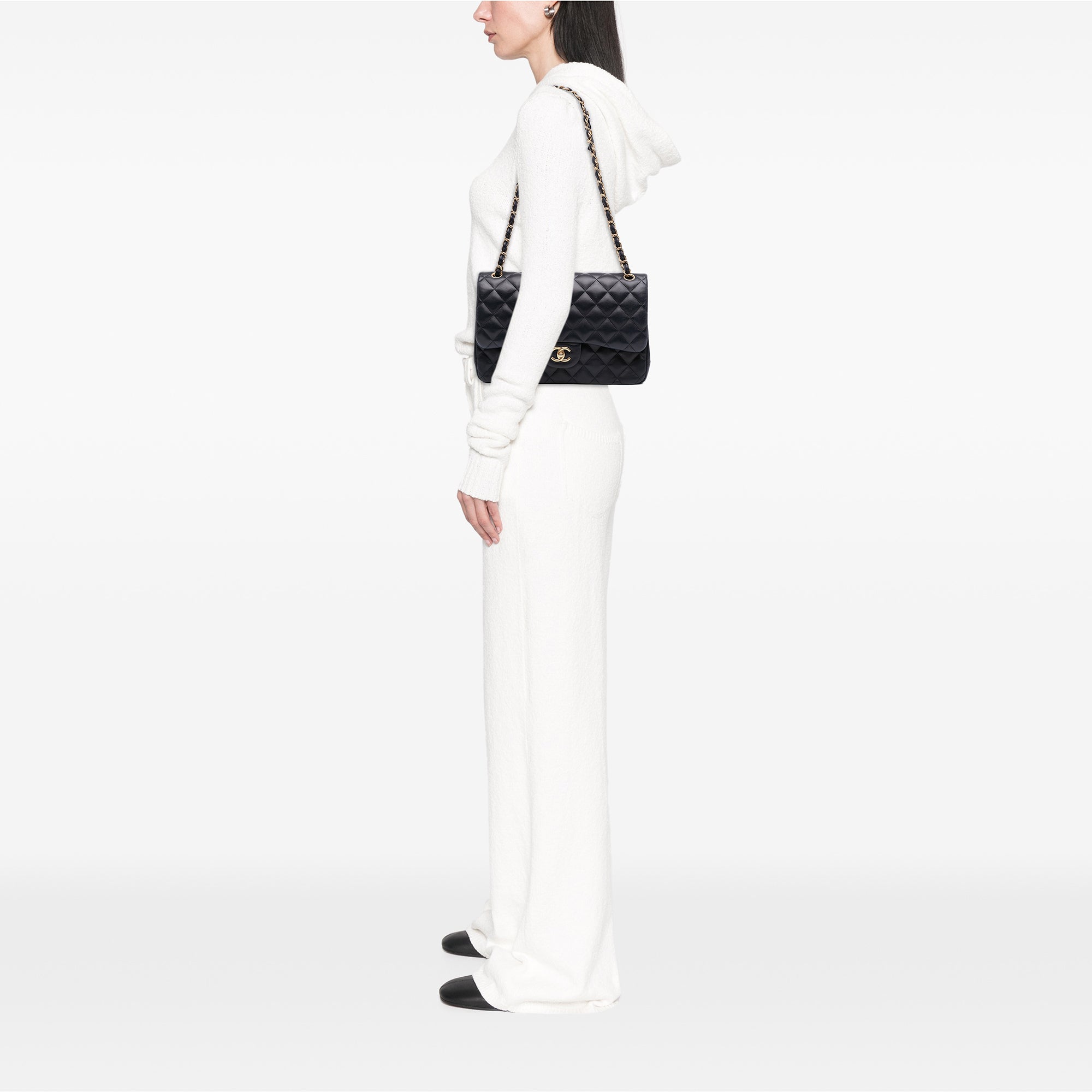 Chanel Jumbo Classic Lambskin Double Flap - image 6