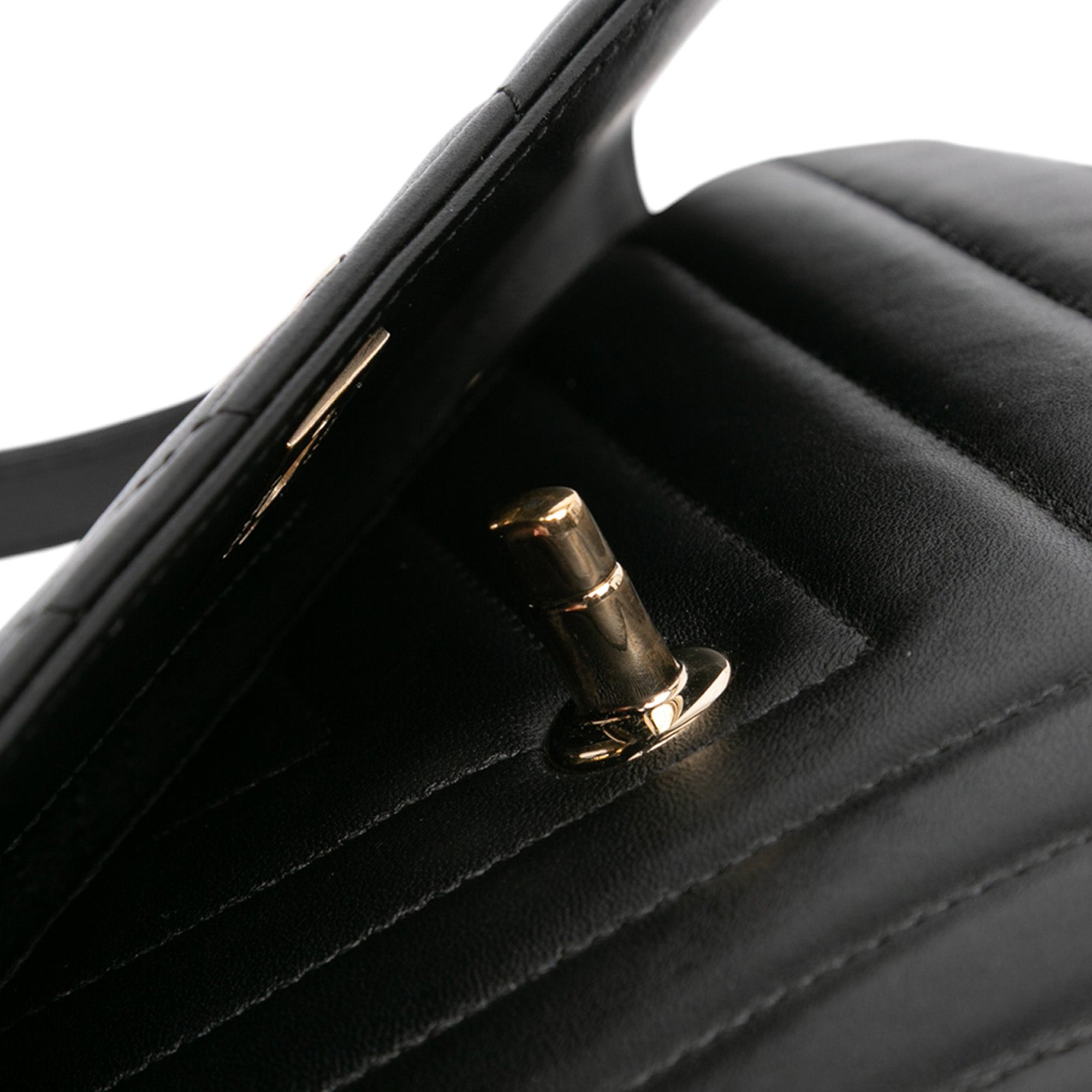 Chanel Chevron Lambskin Trendy CC Flap - image 9