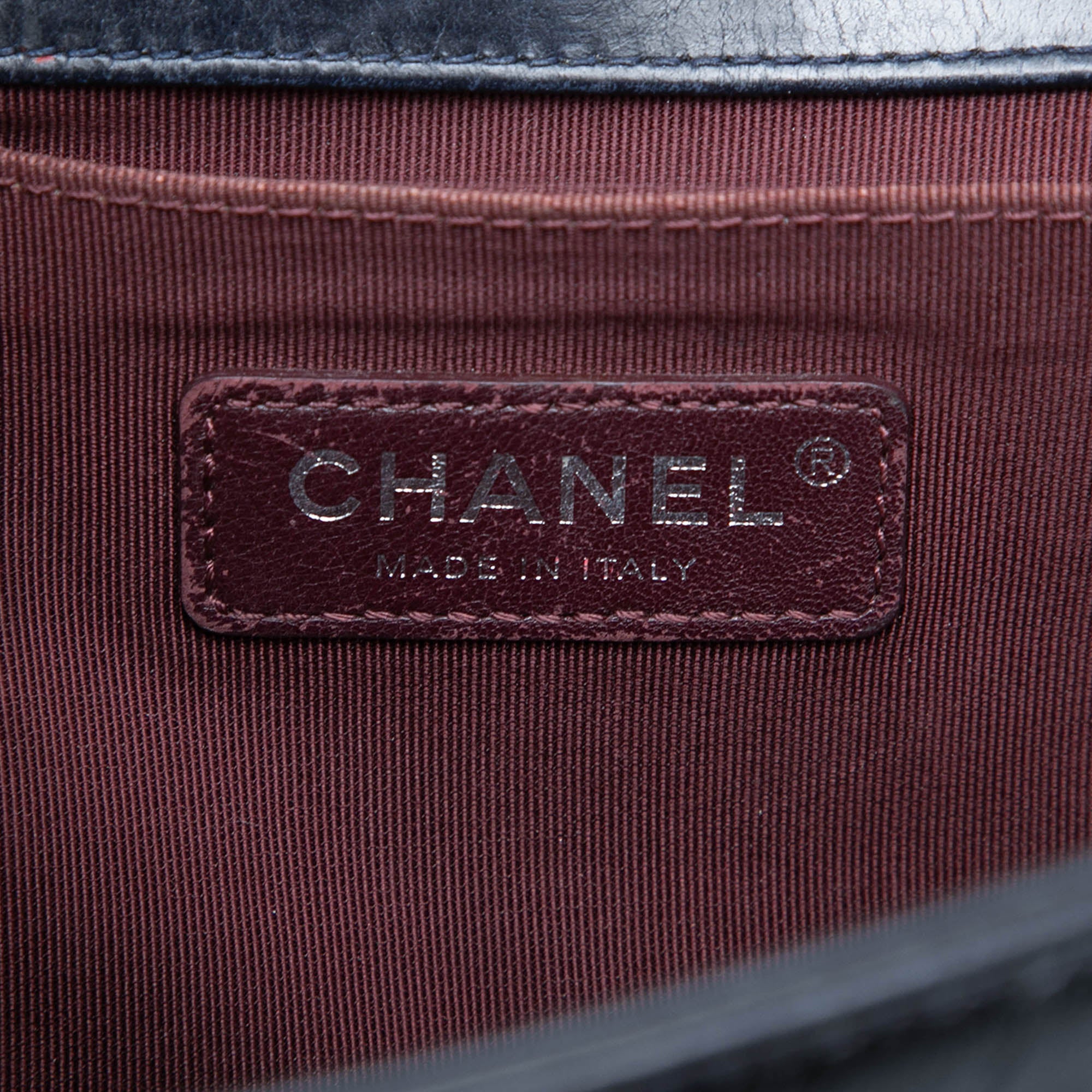 Chanel Old Medium Quilted Glazed Calfskin Chain Around Boy Flap - image 5
