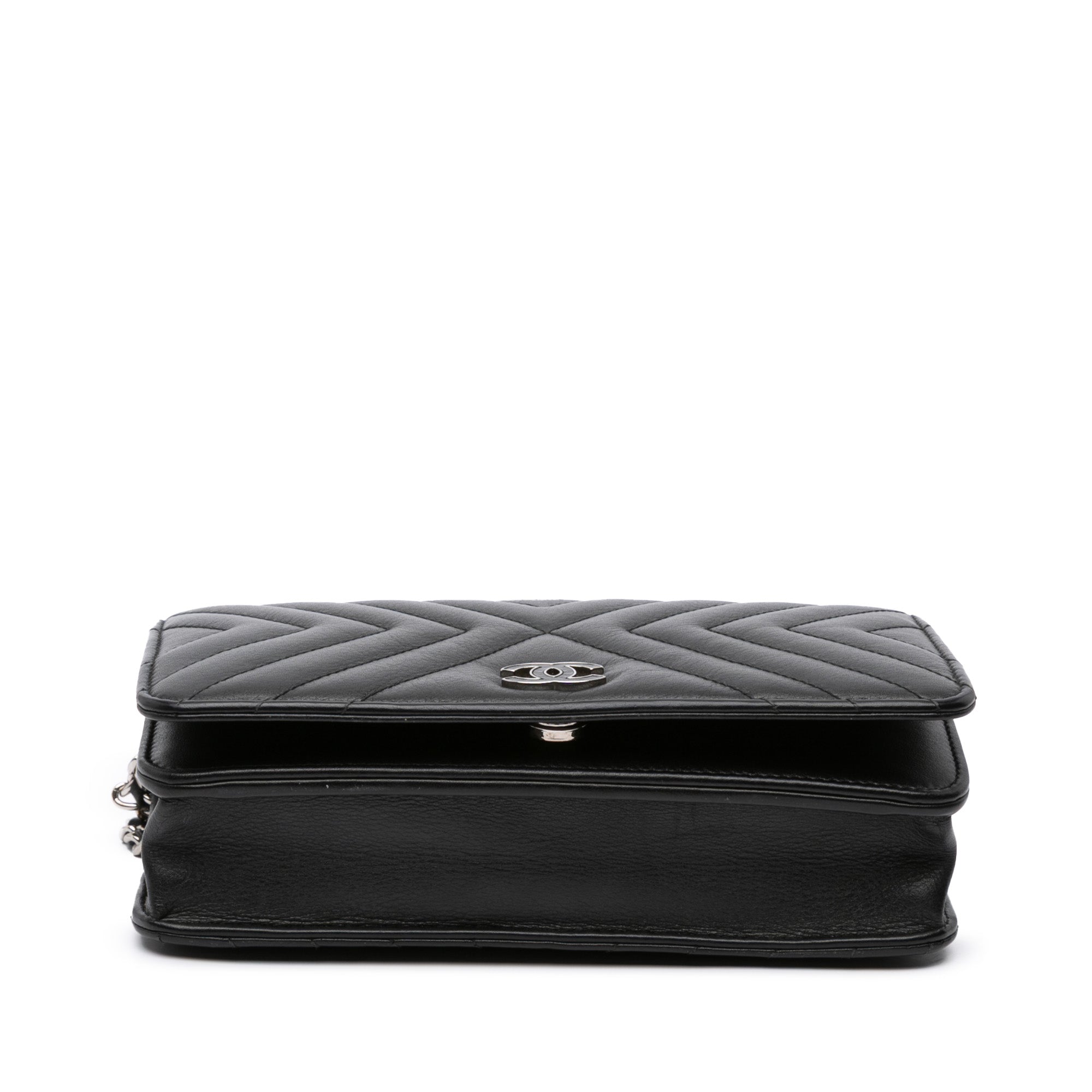 Chanel Diagonal Chevron Calfskin Tassel Wallet On Chain - image 3