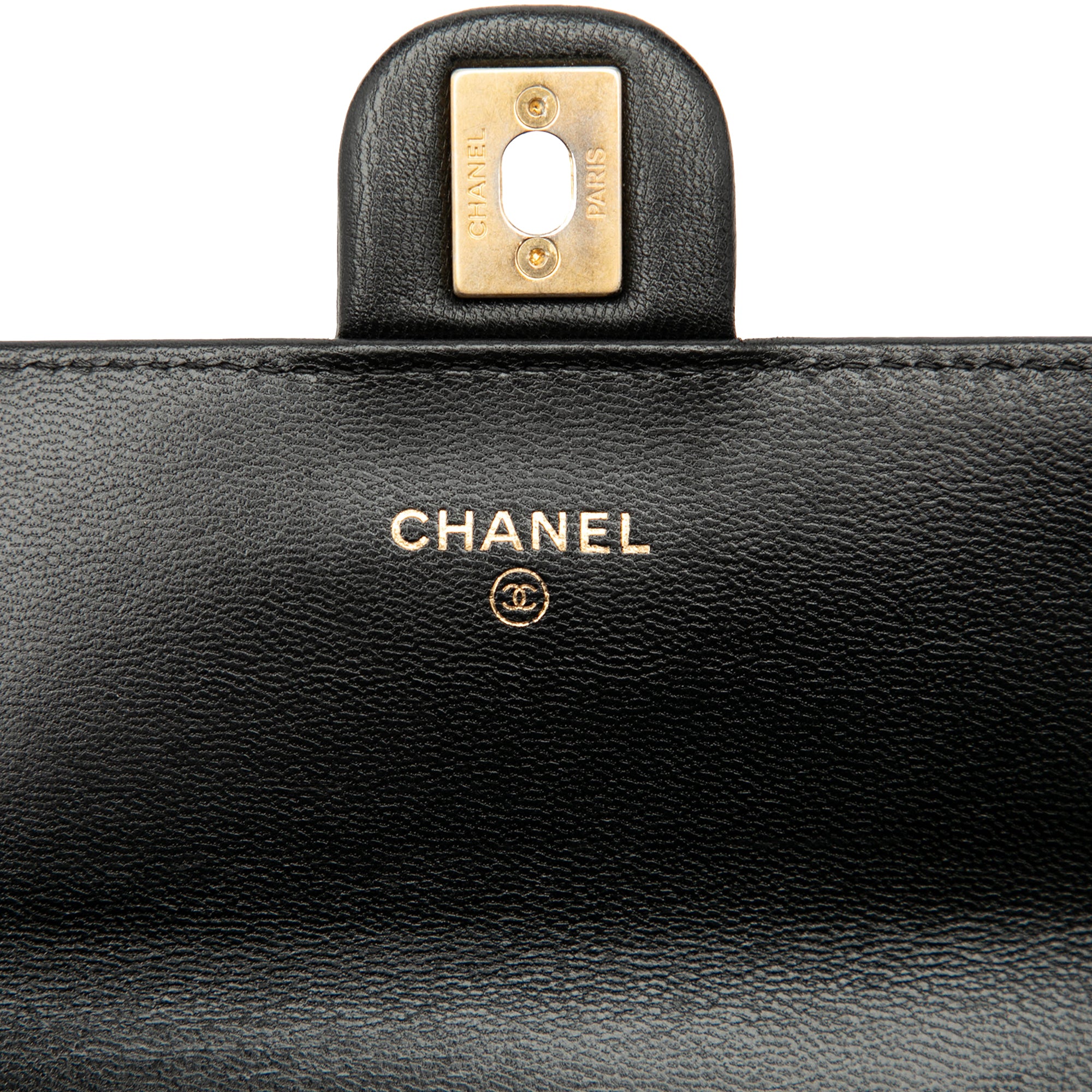 Chanel Quilted Goatskin Chic Pearls Clutch with Chain - image 5