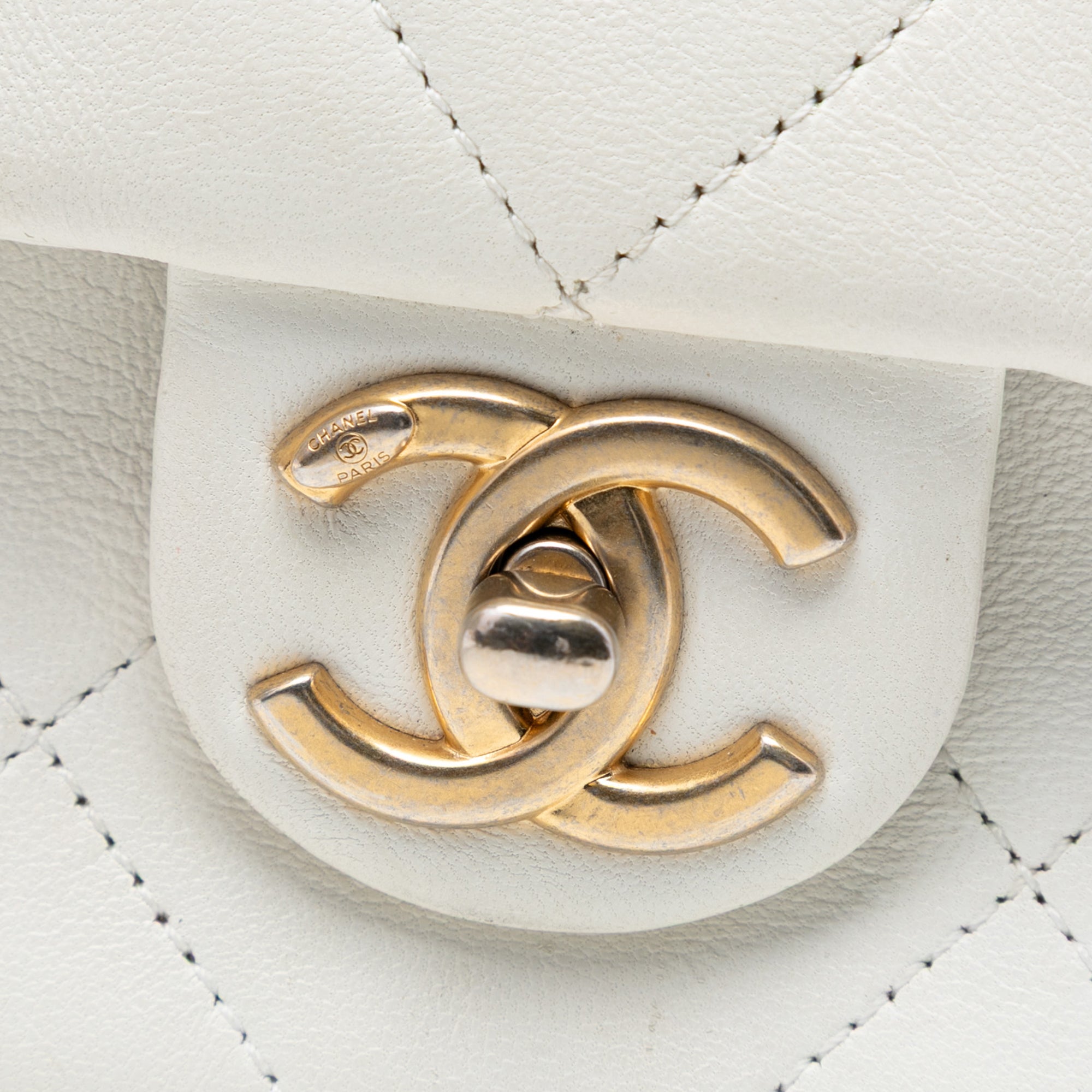 Chanel Medium Quilted Lambskin A Real Catch Flap - image 6