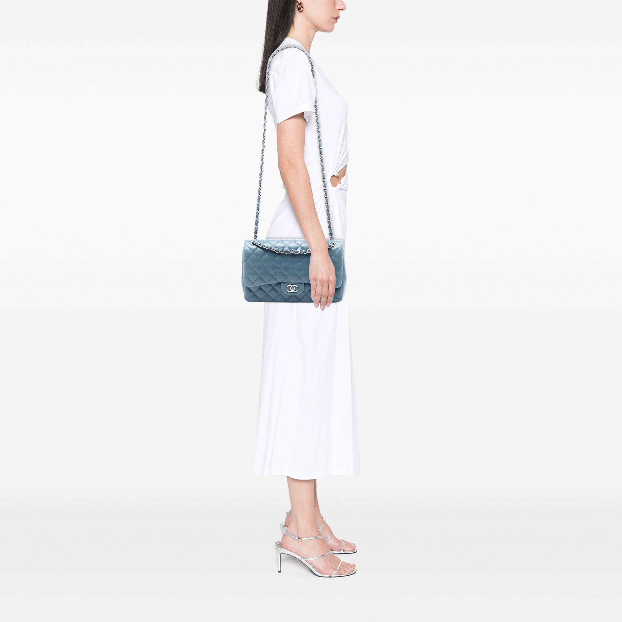 Chanel Jumbo Classic Lambskin Double Flap - image 7