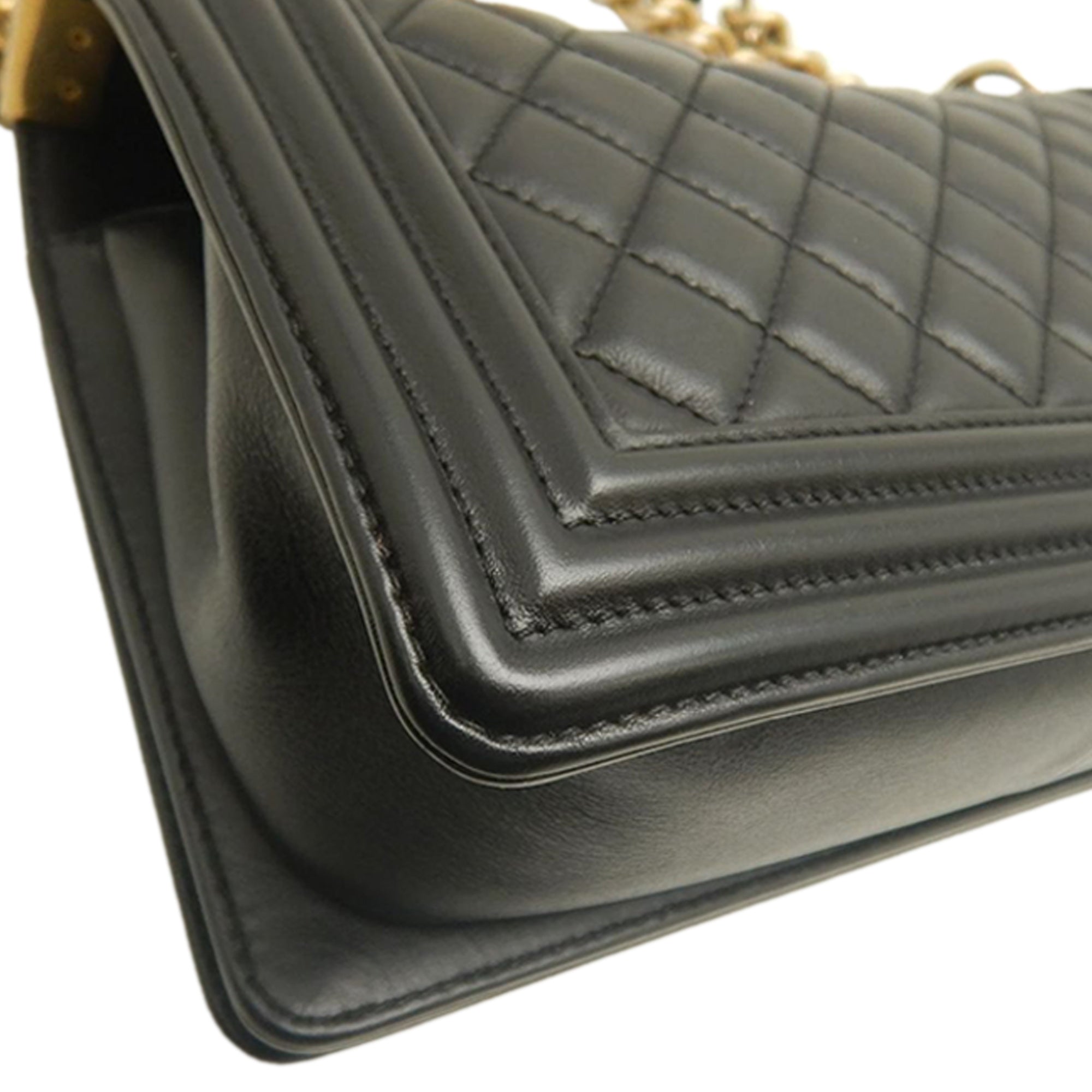 Chanel Old Medium Quilted Lambskin Boy Flap - image 17