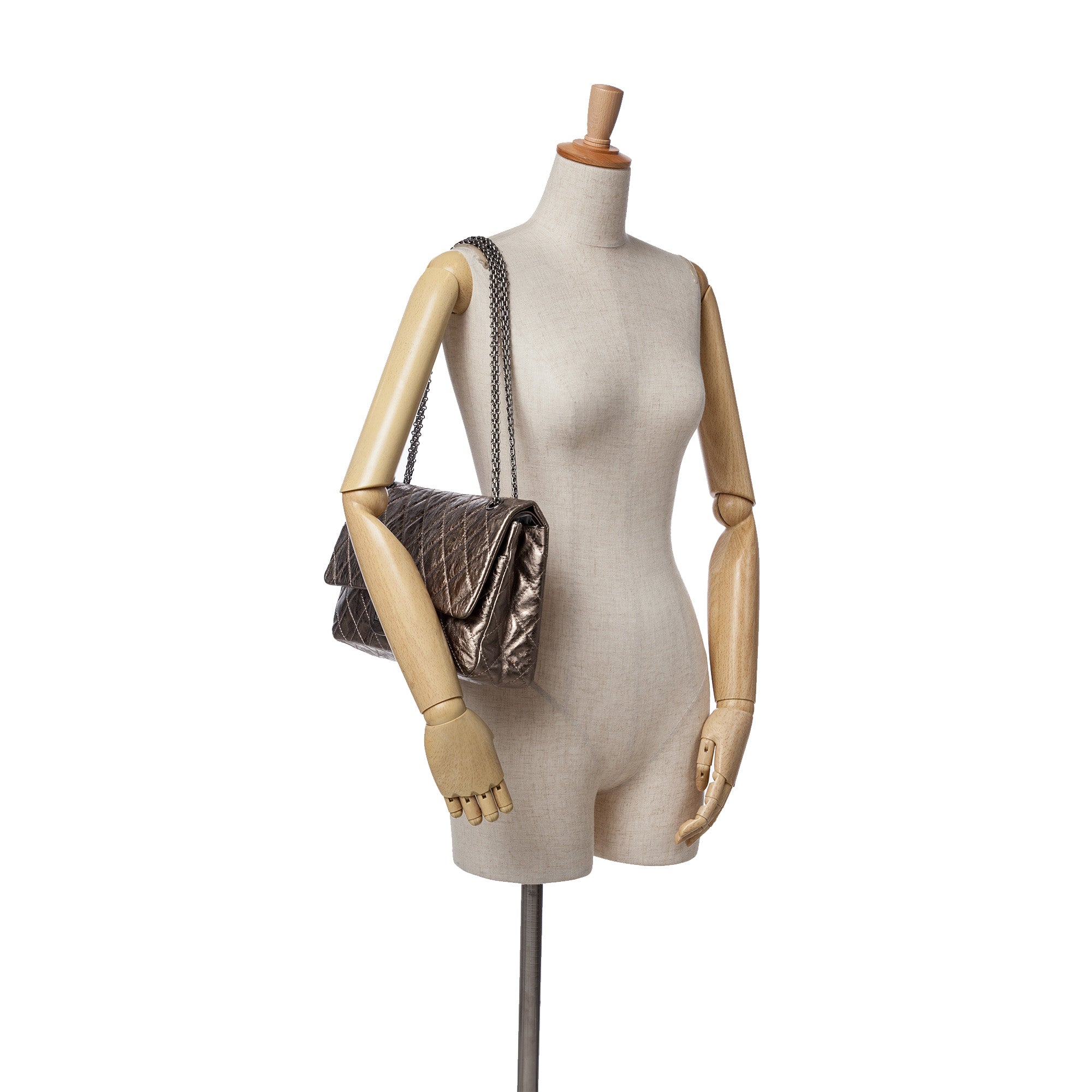 Chanel Reissue 2.55 Aged Calfskin Double Flap 227 - image 10