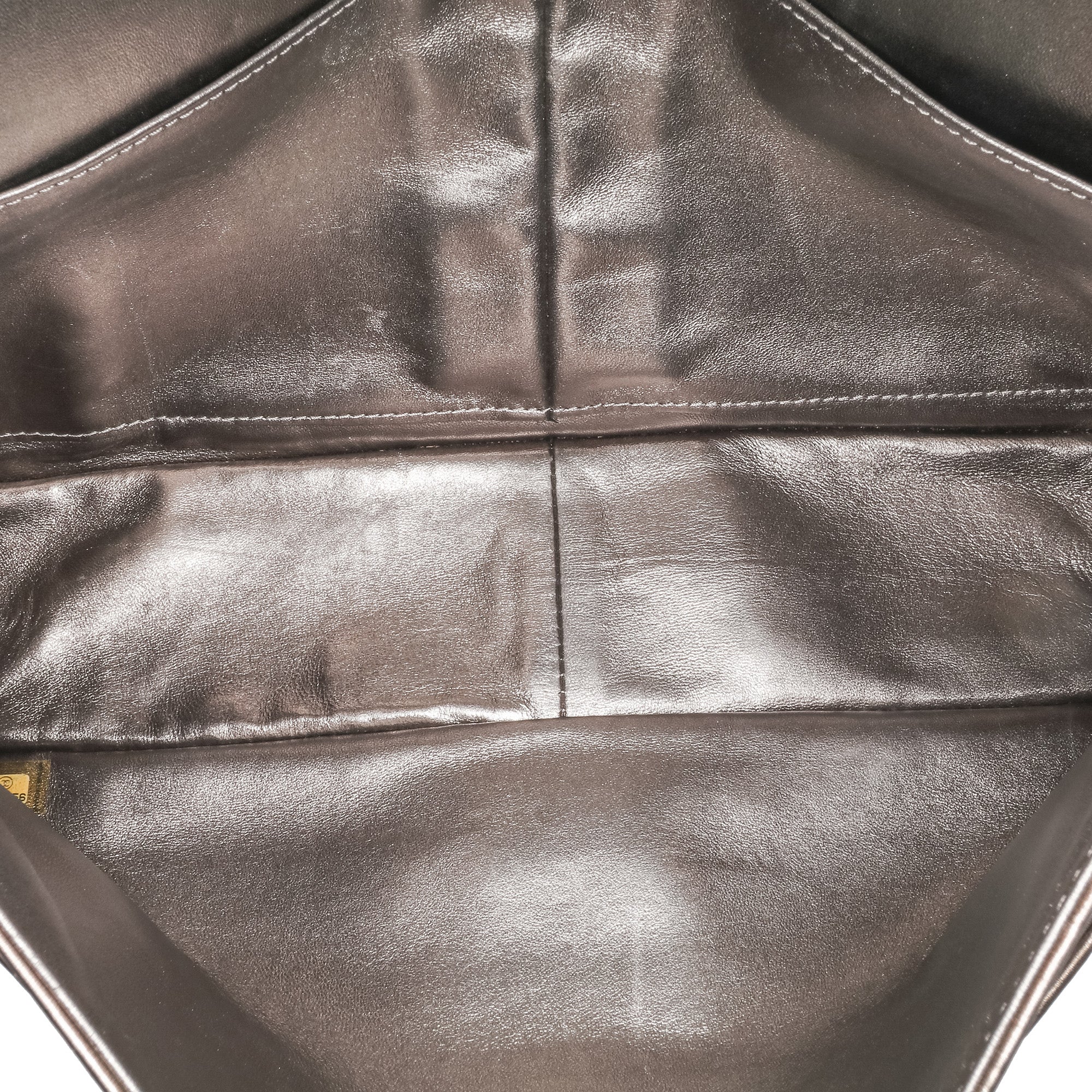 Chanel Reissue 2.55 Aged Calfskin Double Flap 227 - image 4