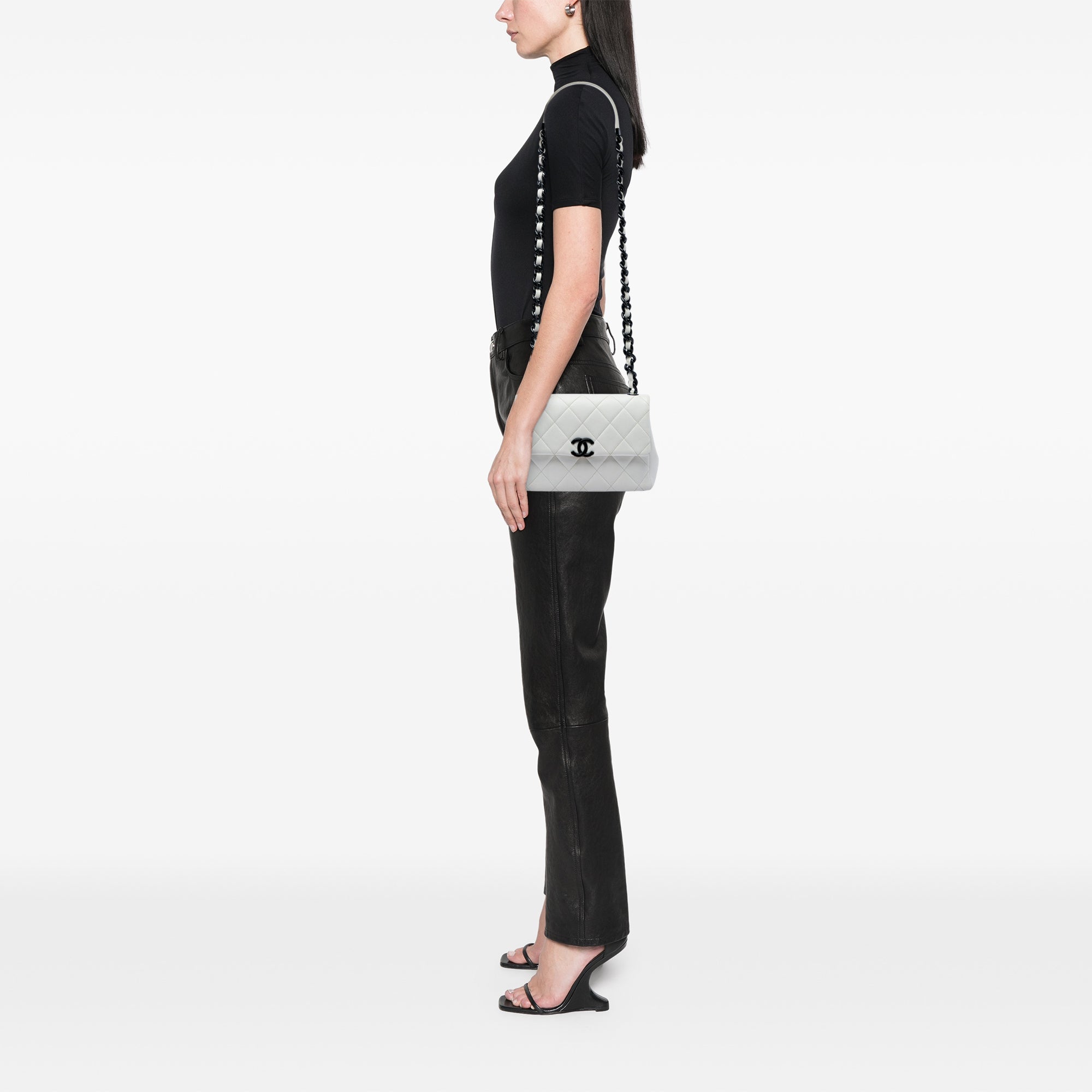 Chanel Medium Quilted Caviar My Everything Flap - image 5