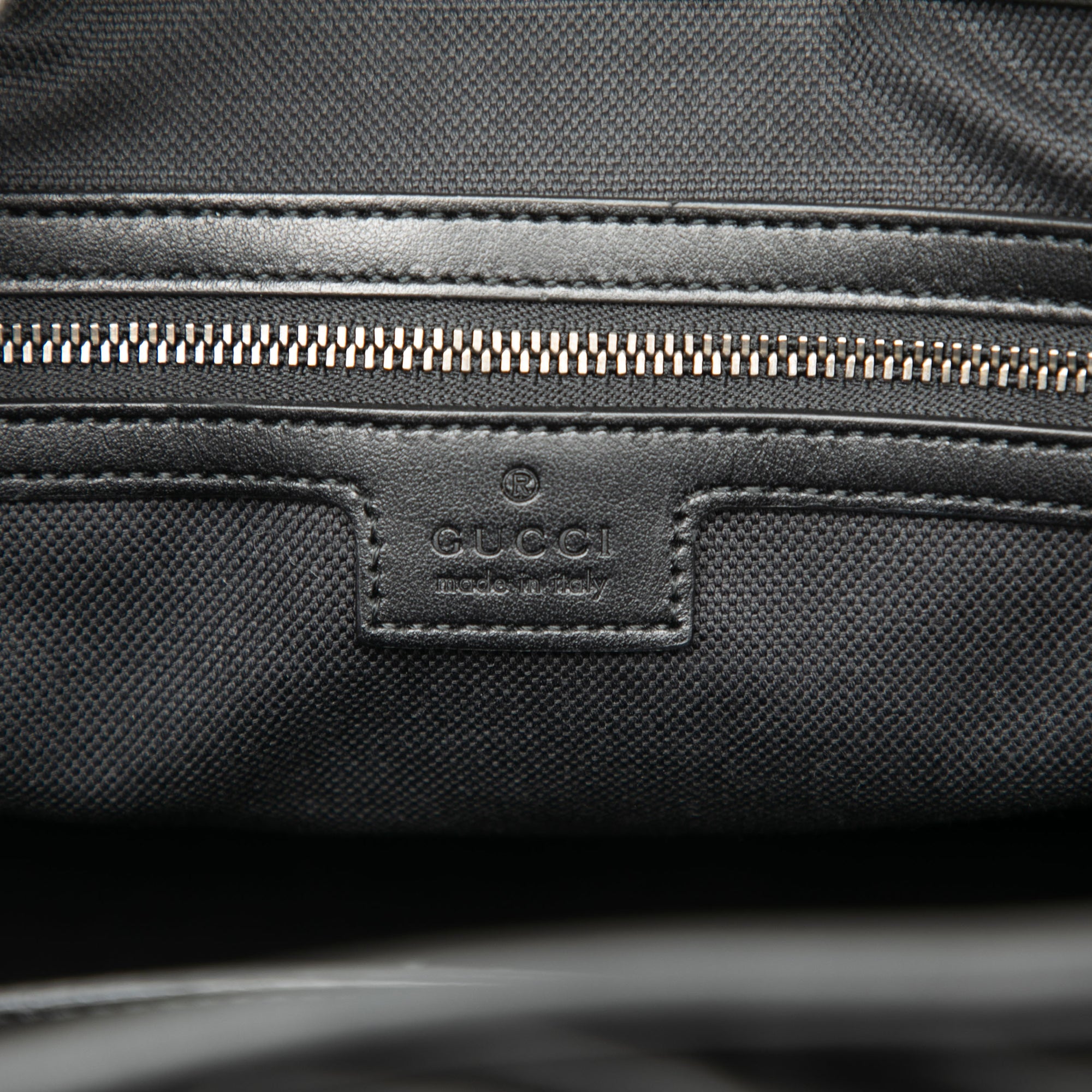 Gucci GG Marmont Matelasse Leather Tote - image 5