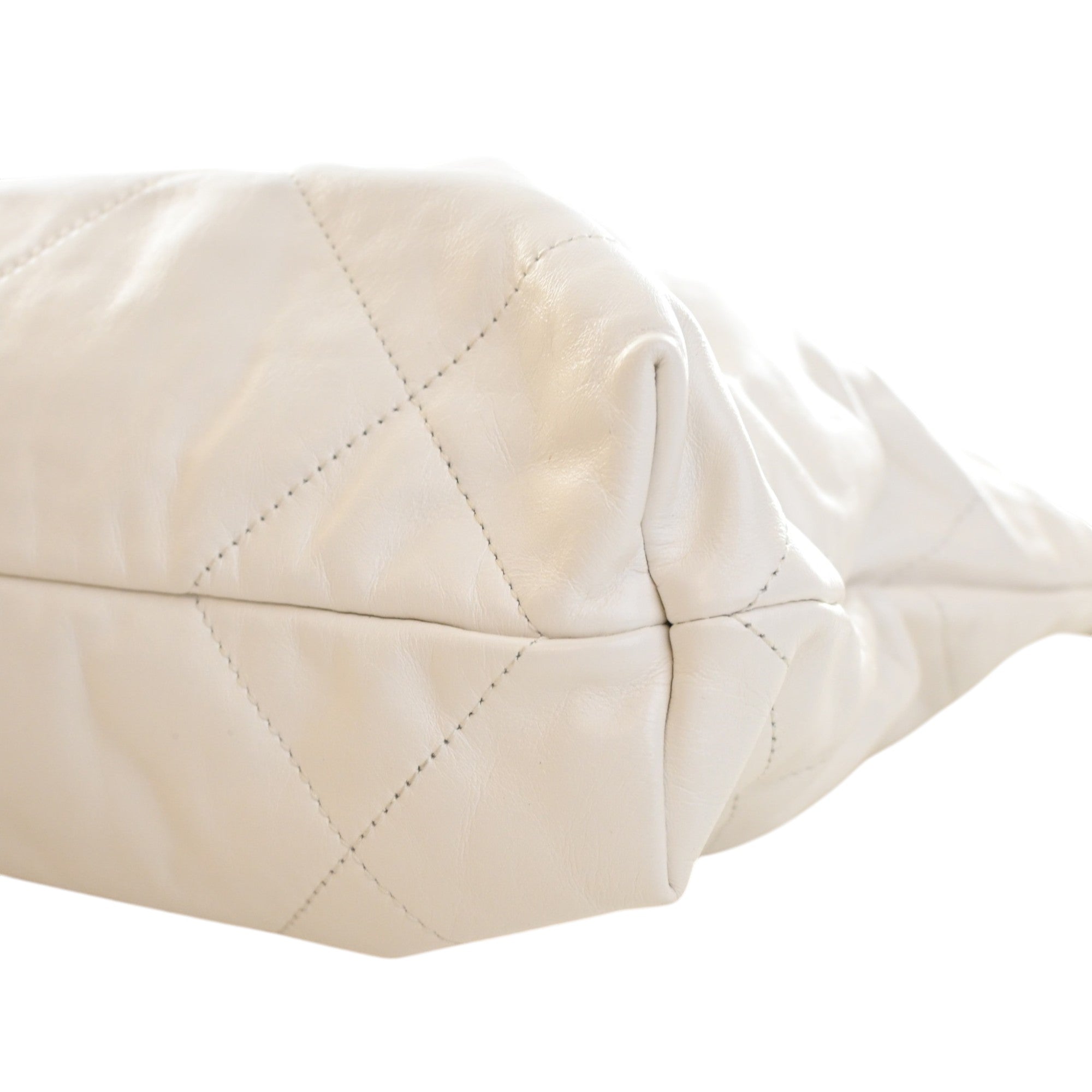 Chanel Small Quilted Shiny Calfskin 22 Handbag - image 12