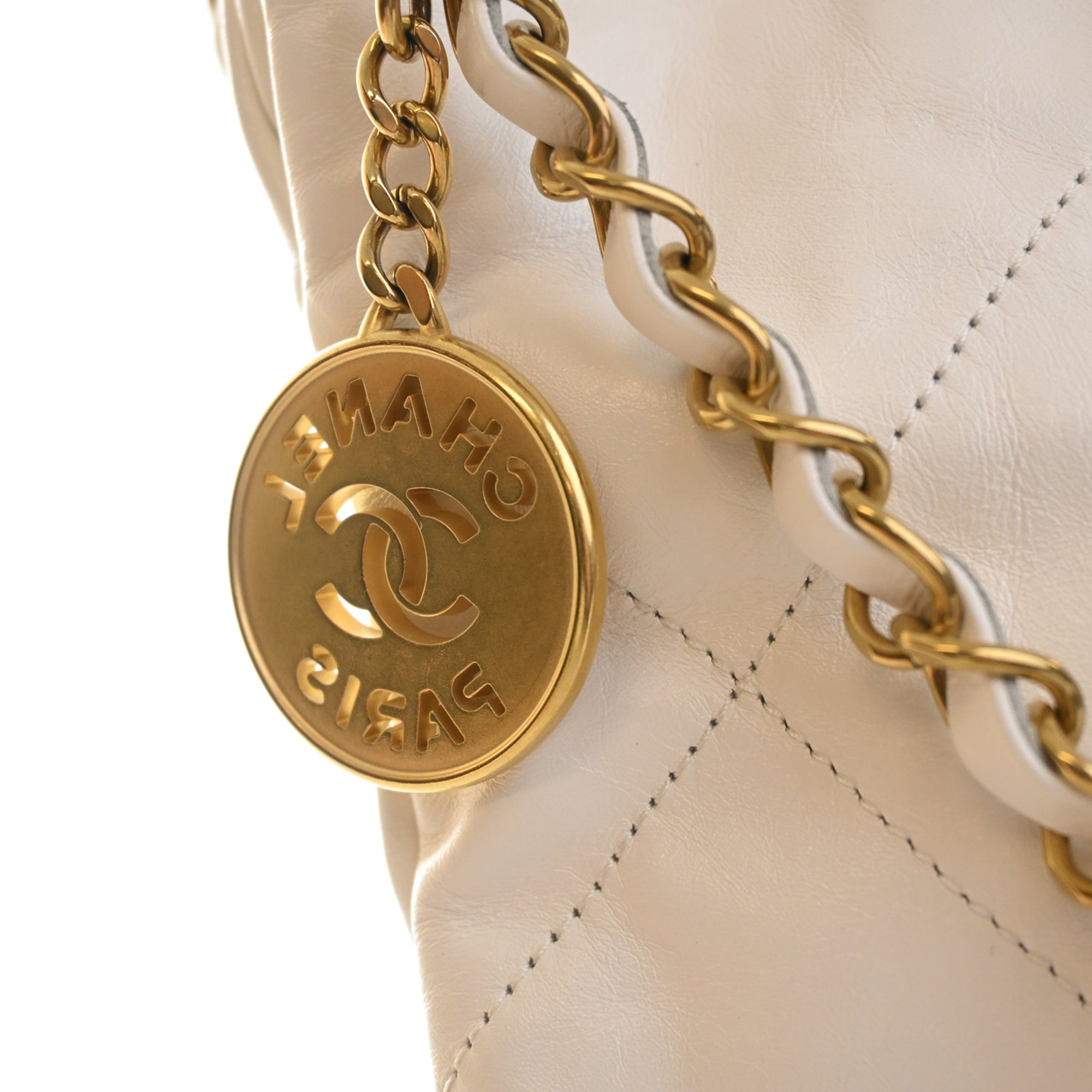 Chanel Small Quilted Shiny Calfskin 22 Handbag - image 9