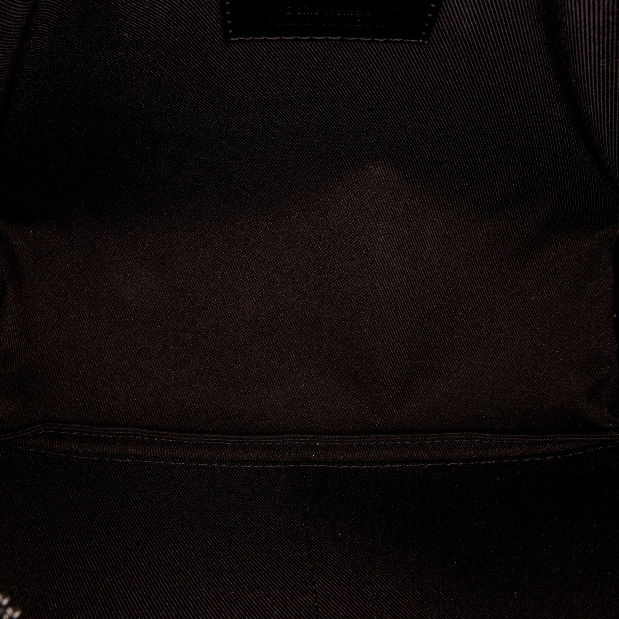 Louis Vuitton Taiga Rainbow Soft Trunk - image 7
