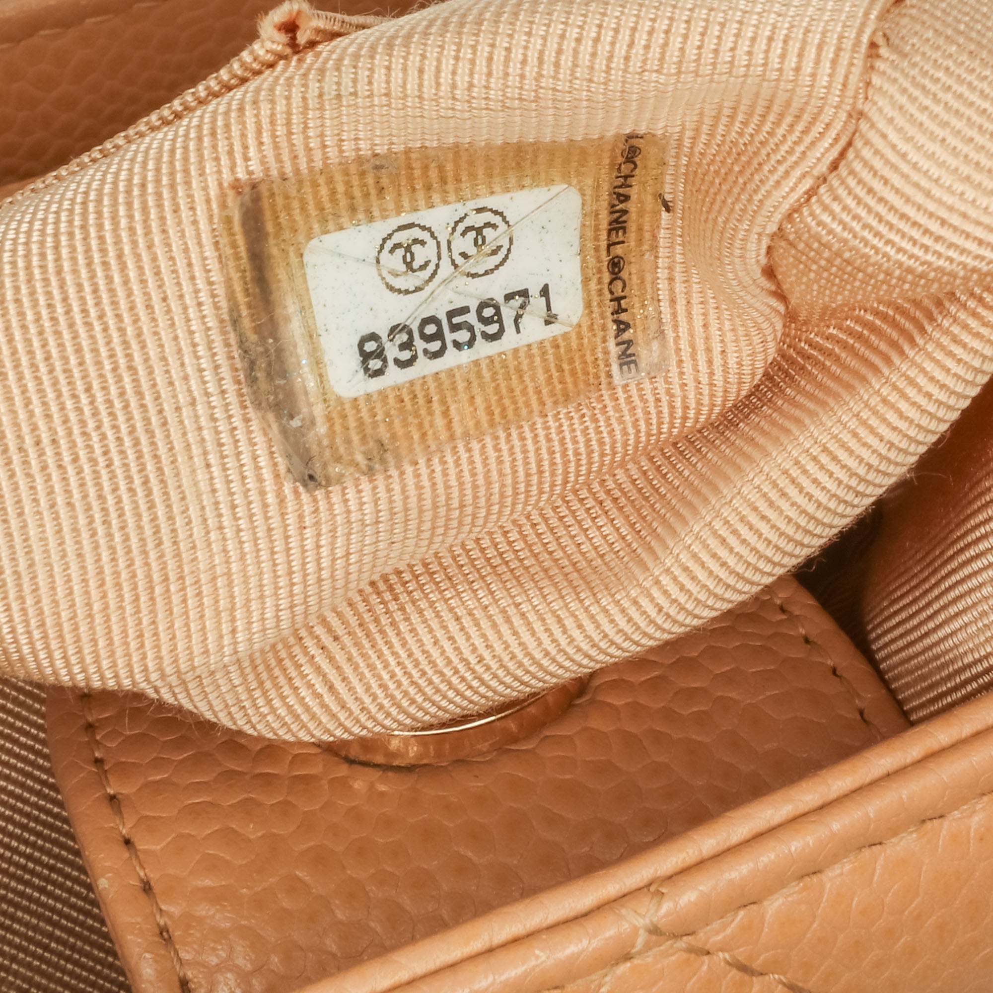 Chanel Caviar Petite Shopping Tote - image 6