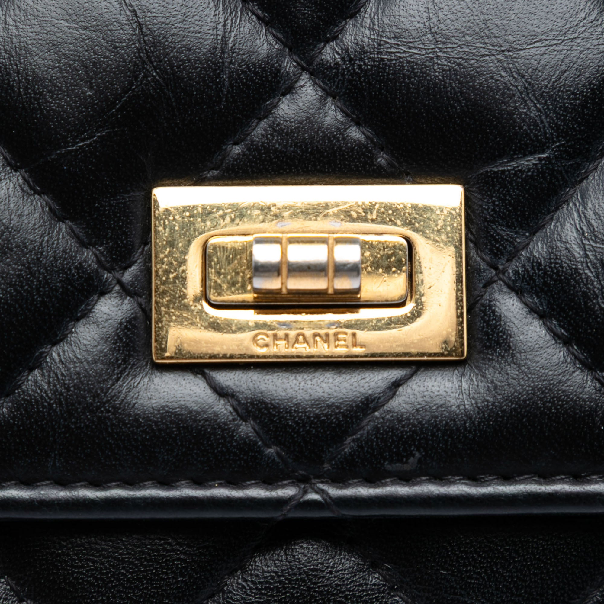 Chanel Quilted Aged Calfskin Reissue 2.55 Wallet on Chain - image 6