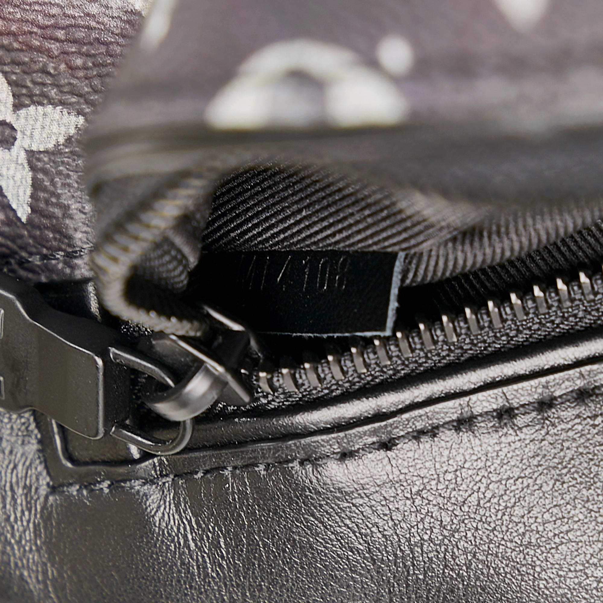 Louis Vuitton Monogram Galaxy Discovery Bumbag - image 7