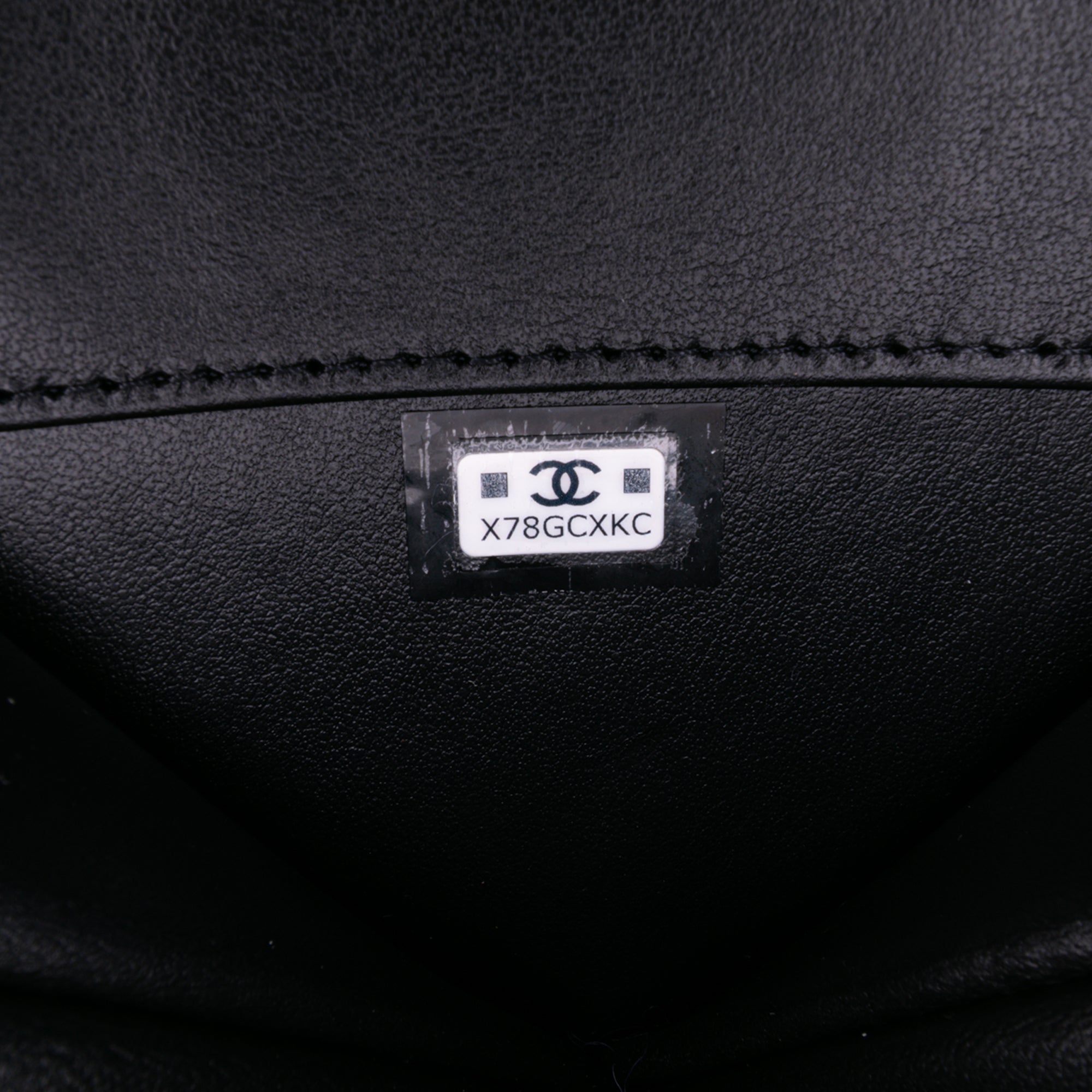Chanel Quilted Patent Duo Heart Clutch with Chain - image 7
