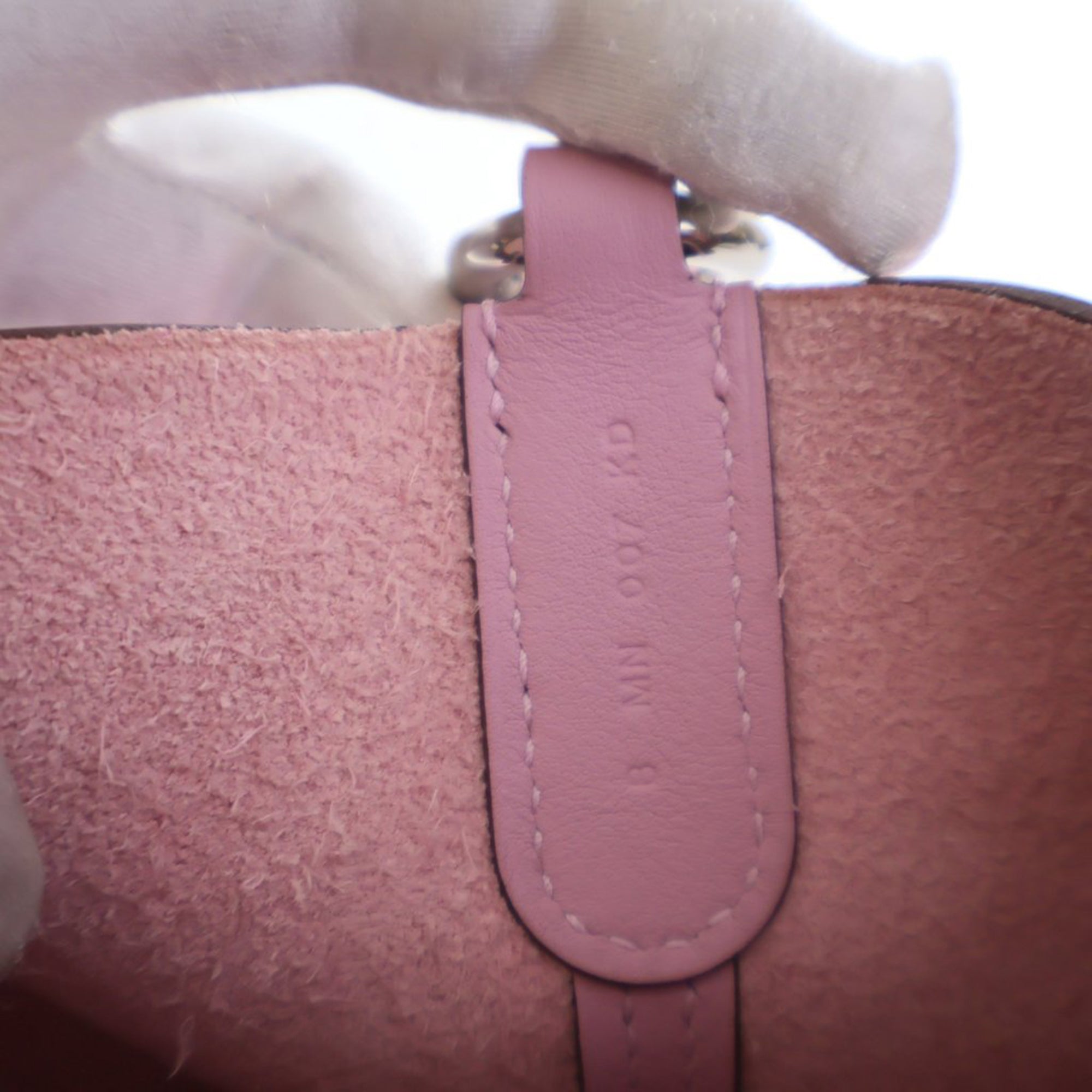 Hermès Clemence and Swift In The Loop 18 - image 5