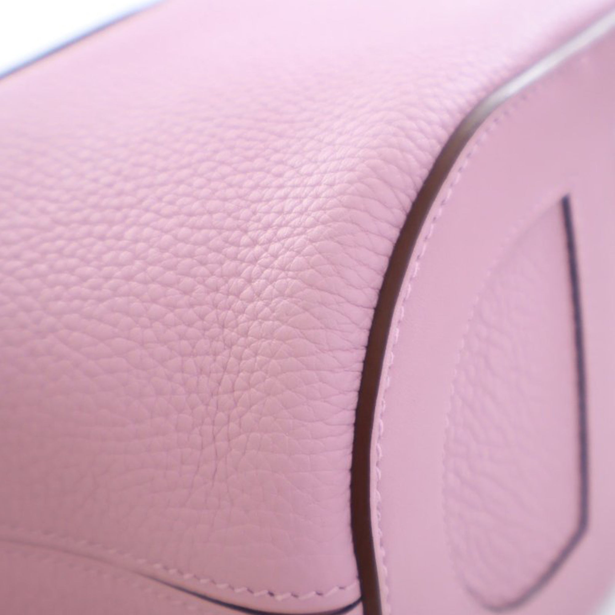 Hermès Clemence and Swift In The Loop 18 - image 8
