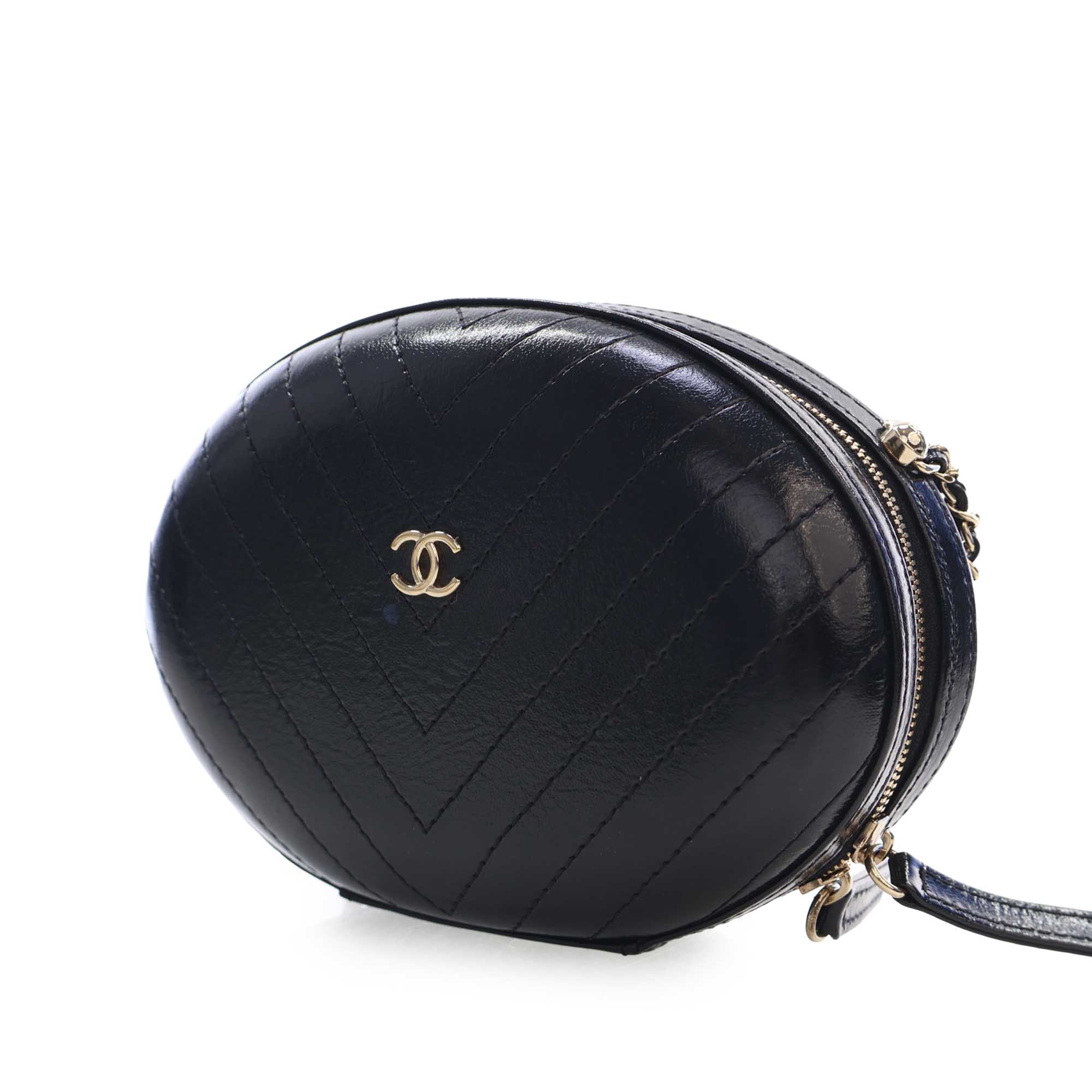 Chanel Chevron Stitched Calfskin La Pausa Evening Bag - image 3