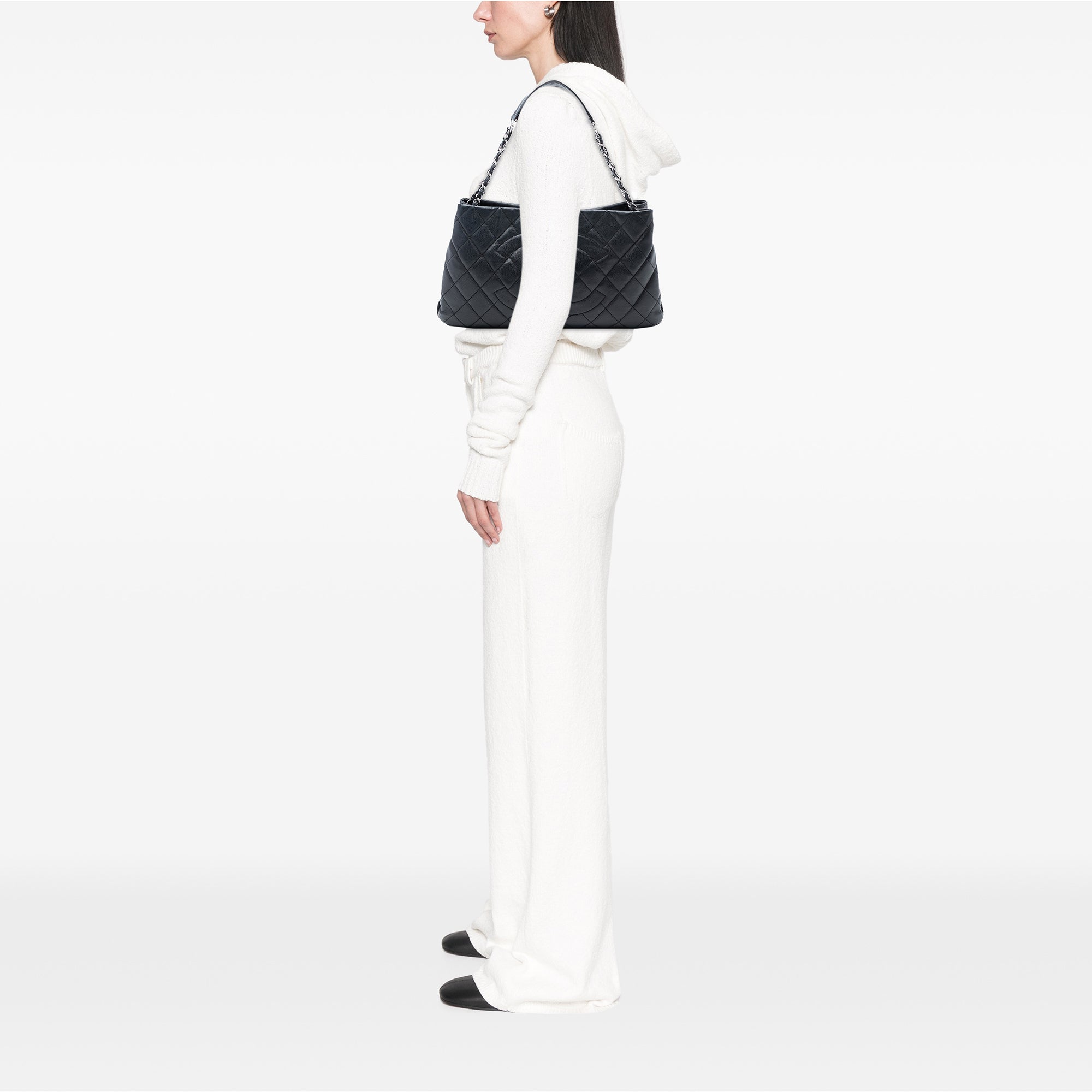 Chanel CC Quilted Caviar Expandable Tote - image 7