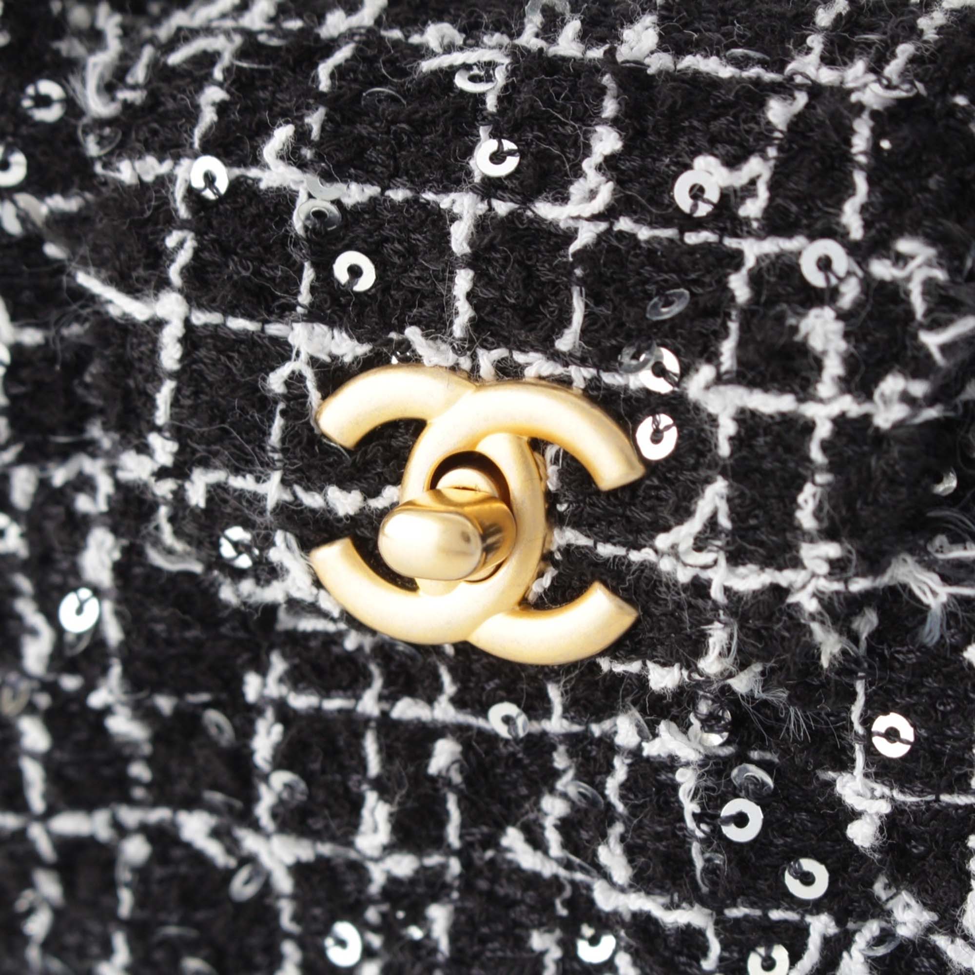 Chanel Nano Tweed Kelly Clutch on Chain - image 6