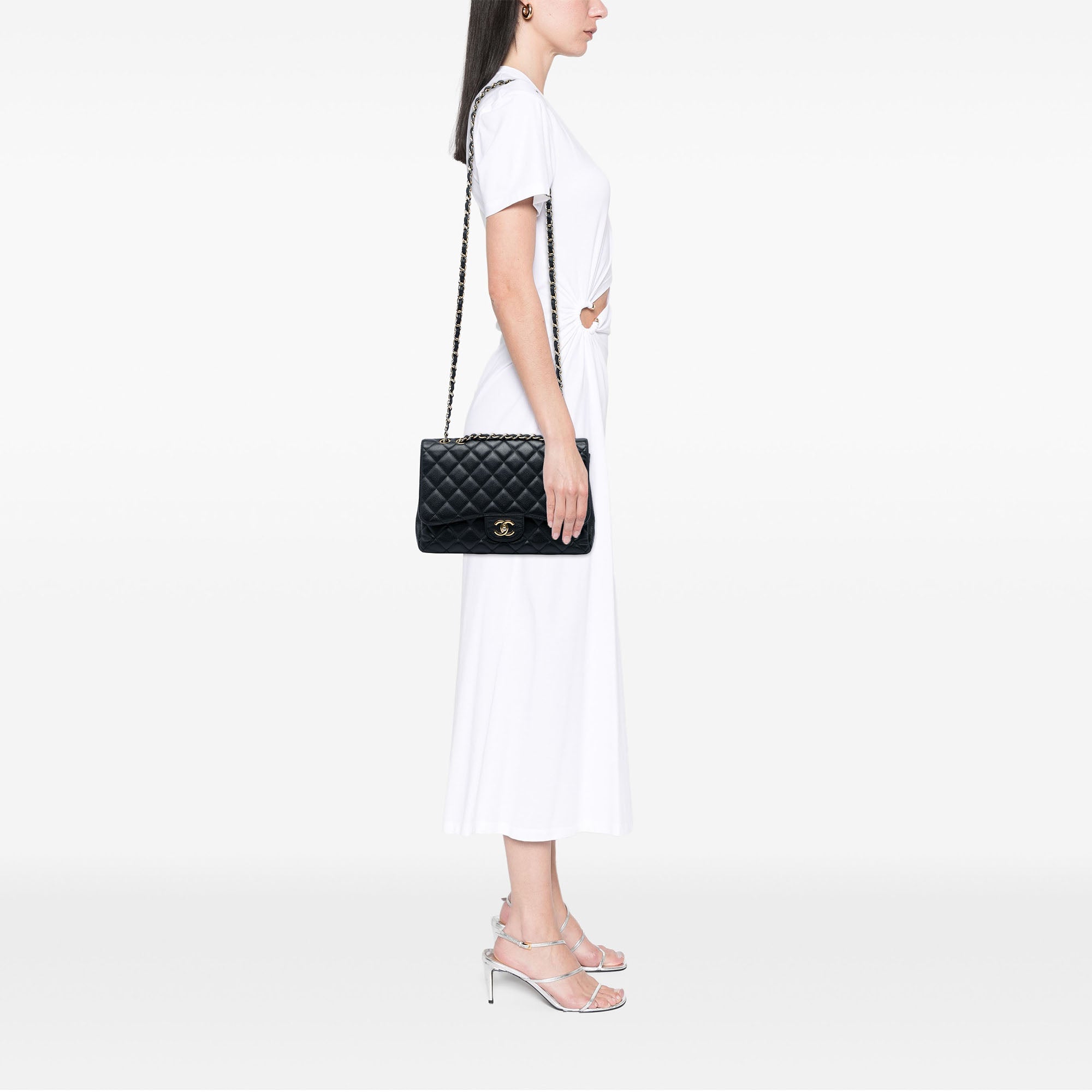 Chanel Jumbo Classic Caviar Single Flap - image 5