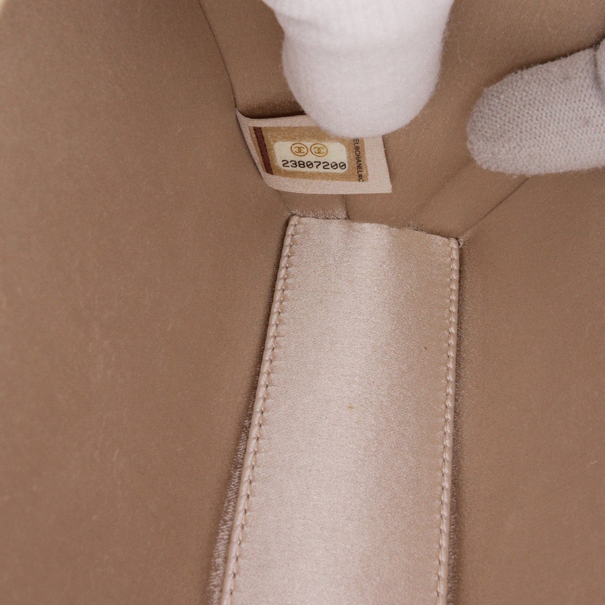 Chanel Chocolate Bar Metallic Lambskin Frame Clutch with Chain - image 5