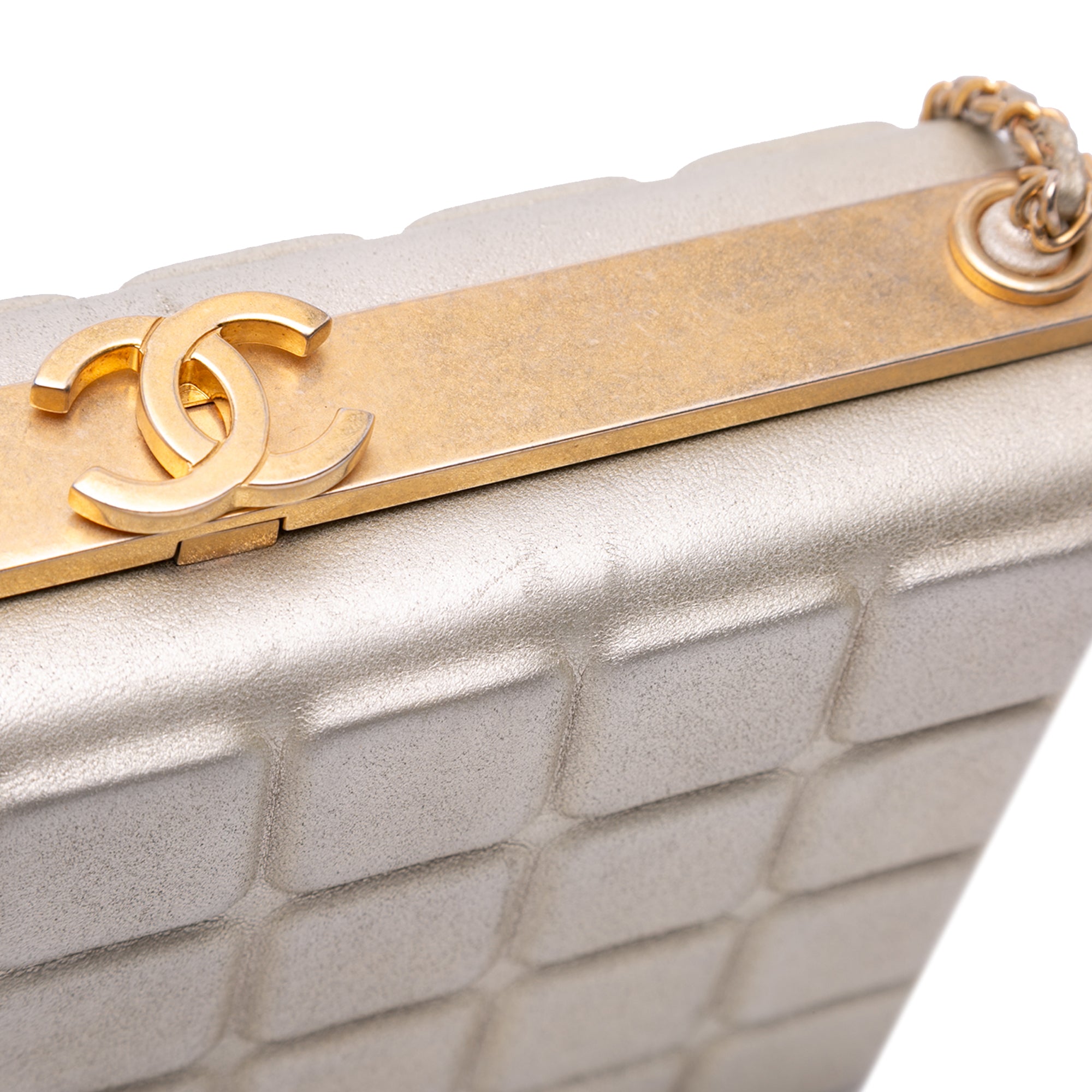 Chanel Chocolate Bar Metallic Lambskin Frame Clutch with Chain - image 8