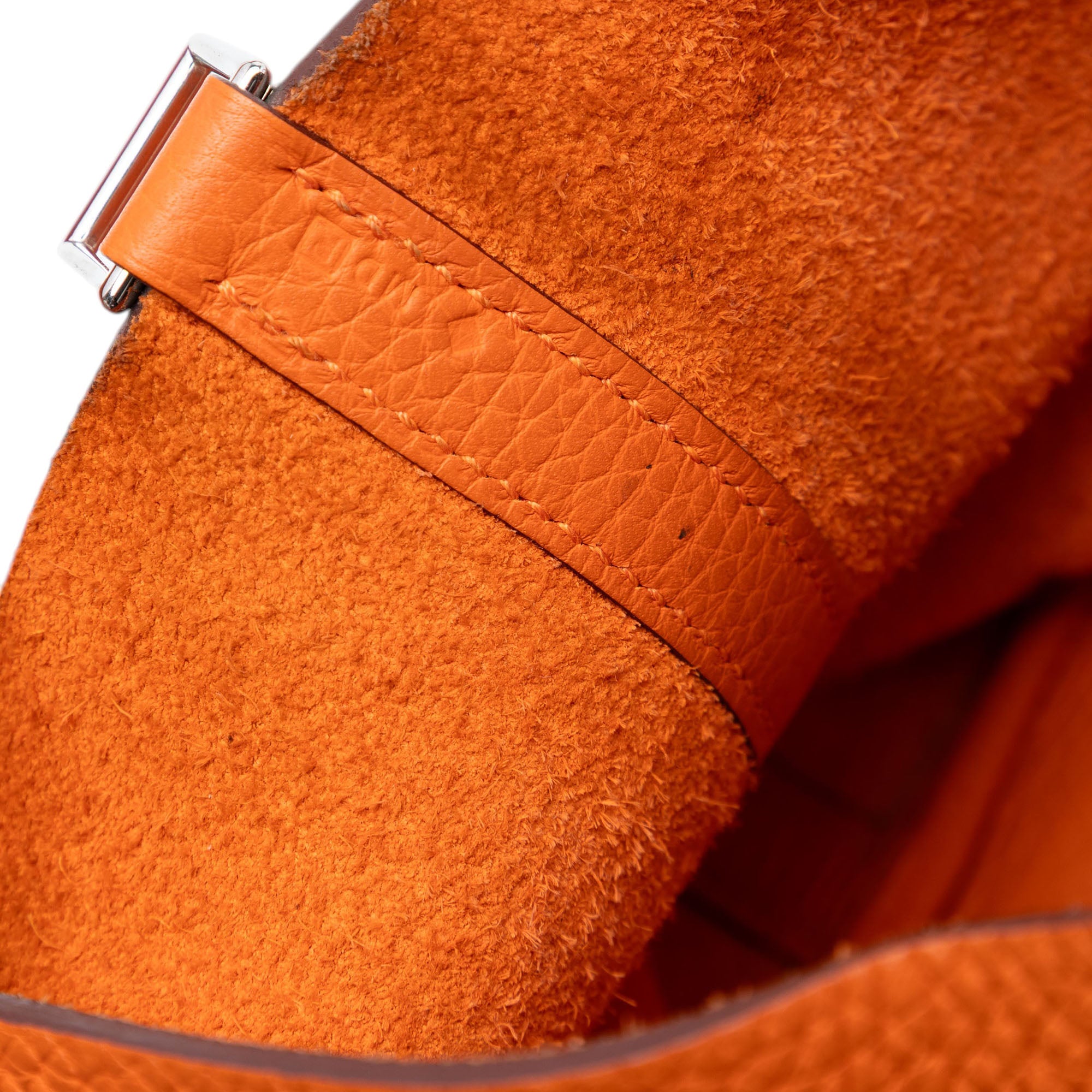 Hermès Clemence Picotin Lock 18 - image 6