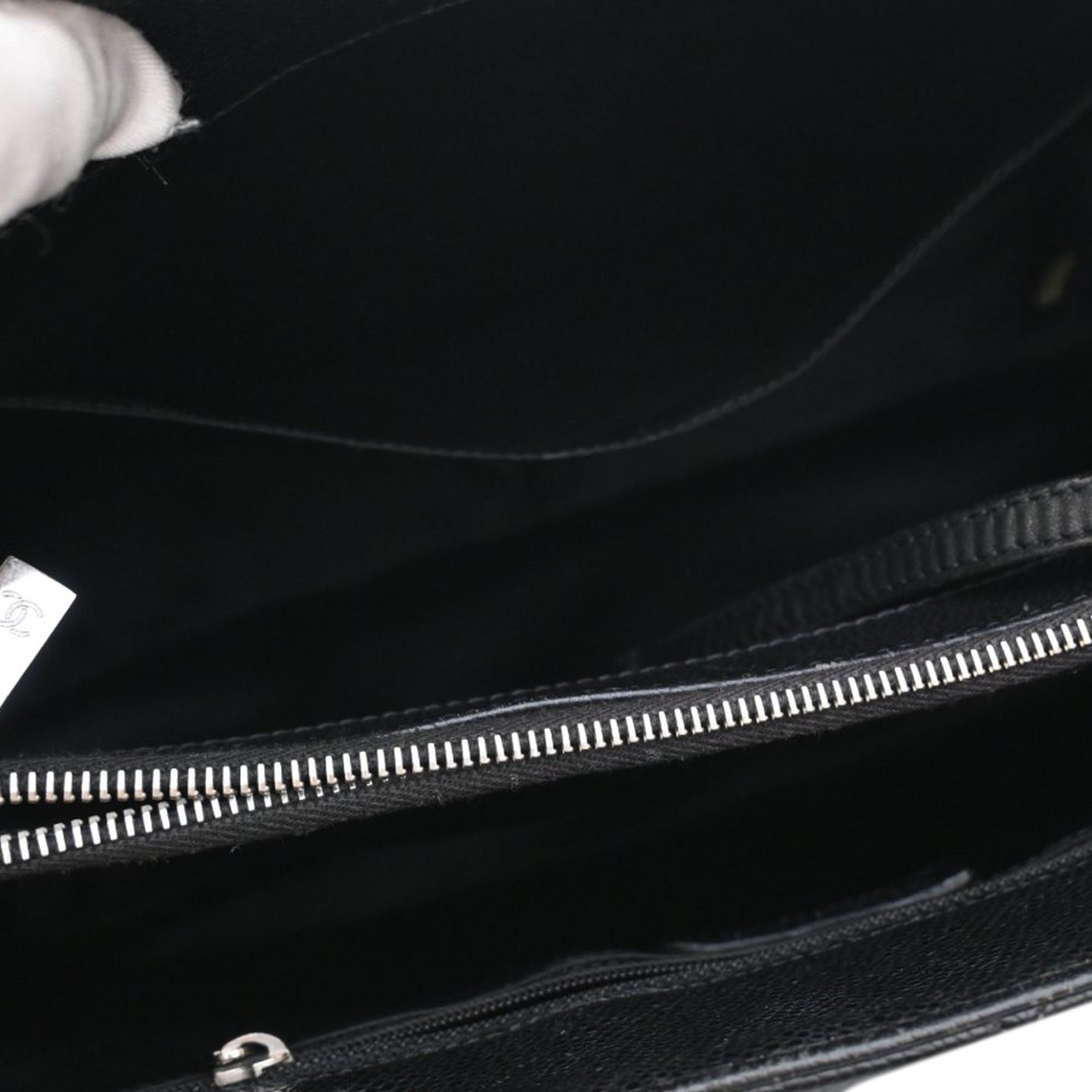 Chanel Caviar Grand Shopping Tote - image 6