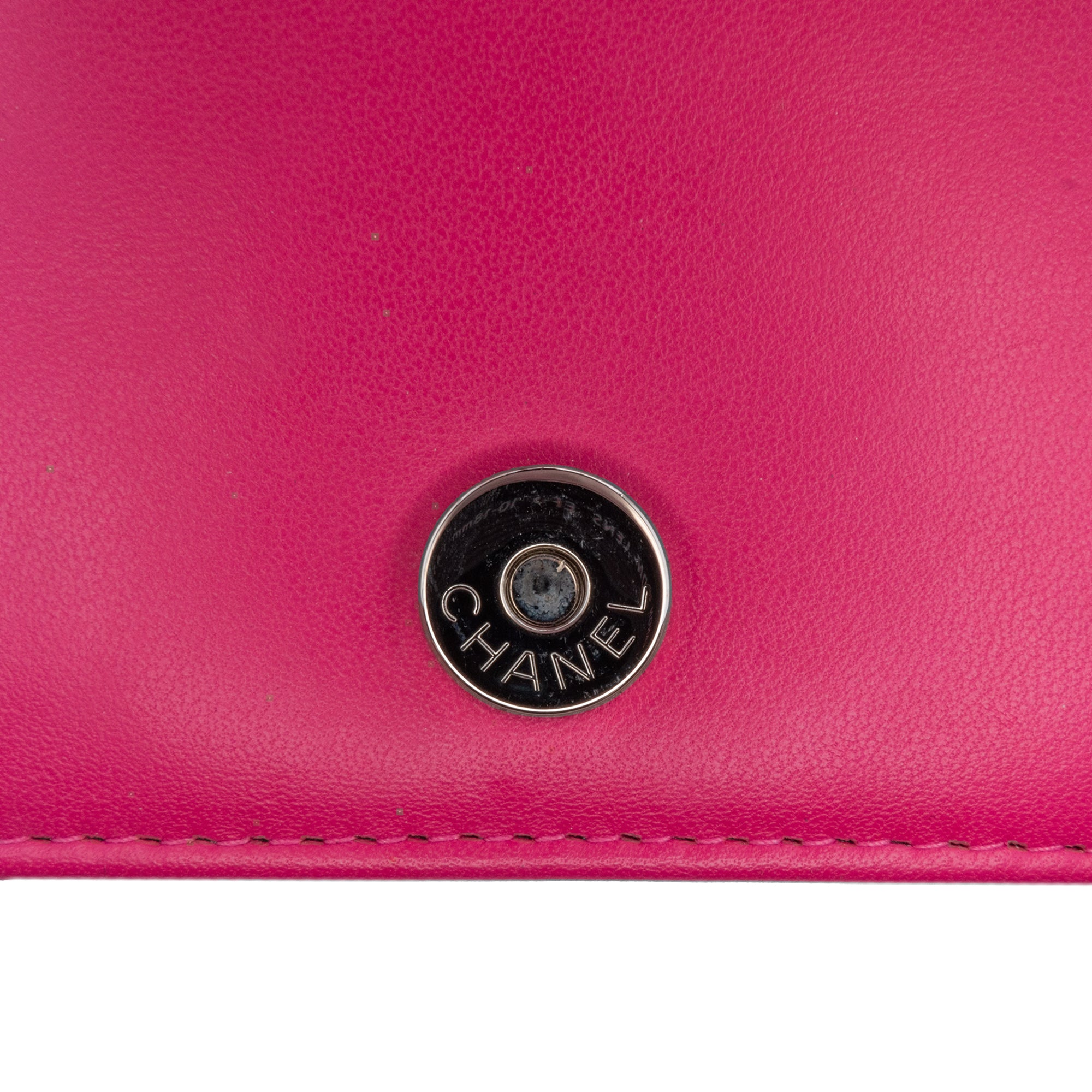 Chanel CC Quilted Lambskin Wallet On Chain - image 8